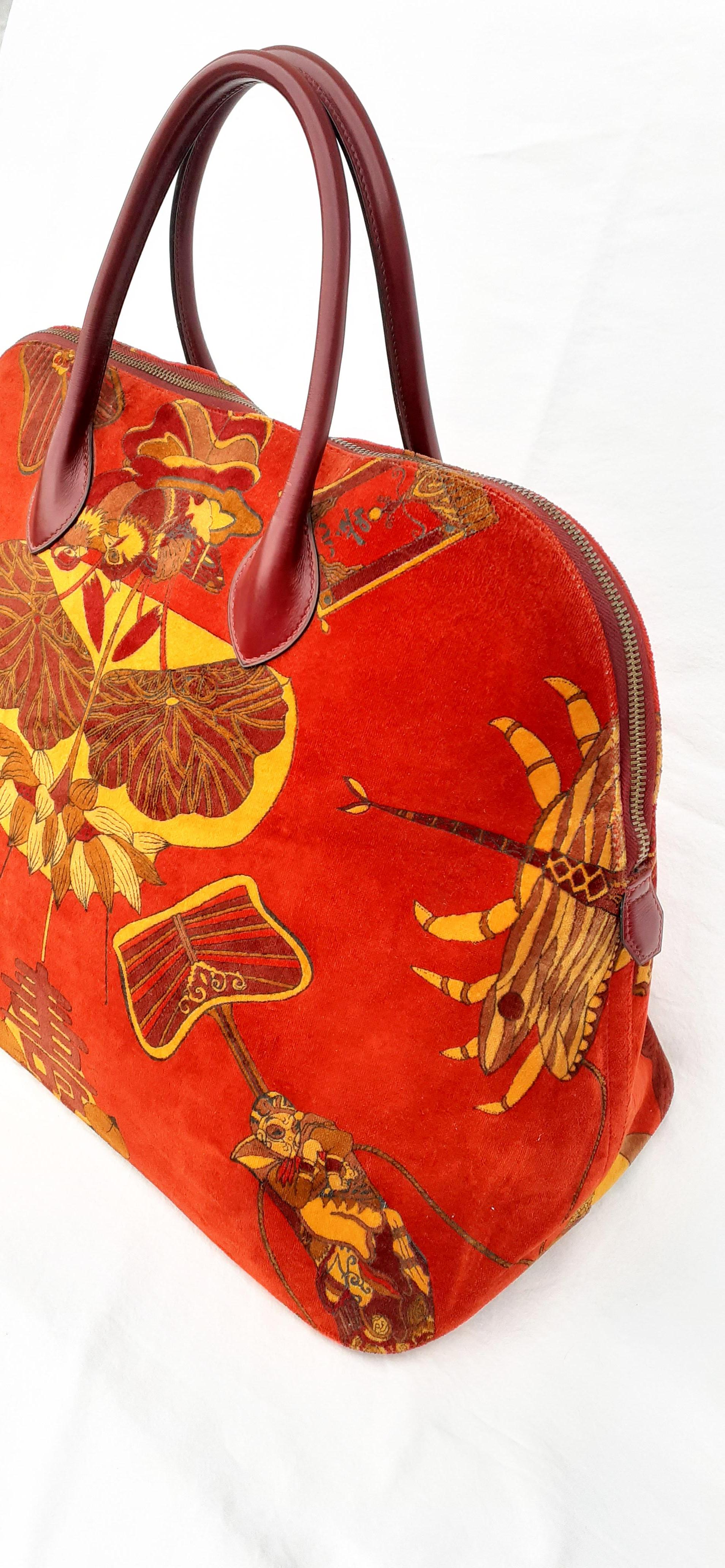 Women's Exceptional Hermès Vintage Bolide Bag Velvet Leather Soies Volantes Unique Piece For Sale