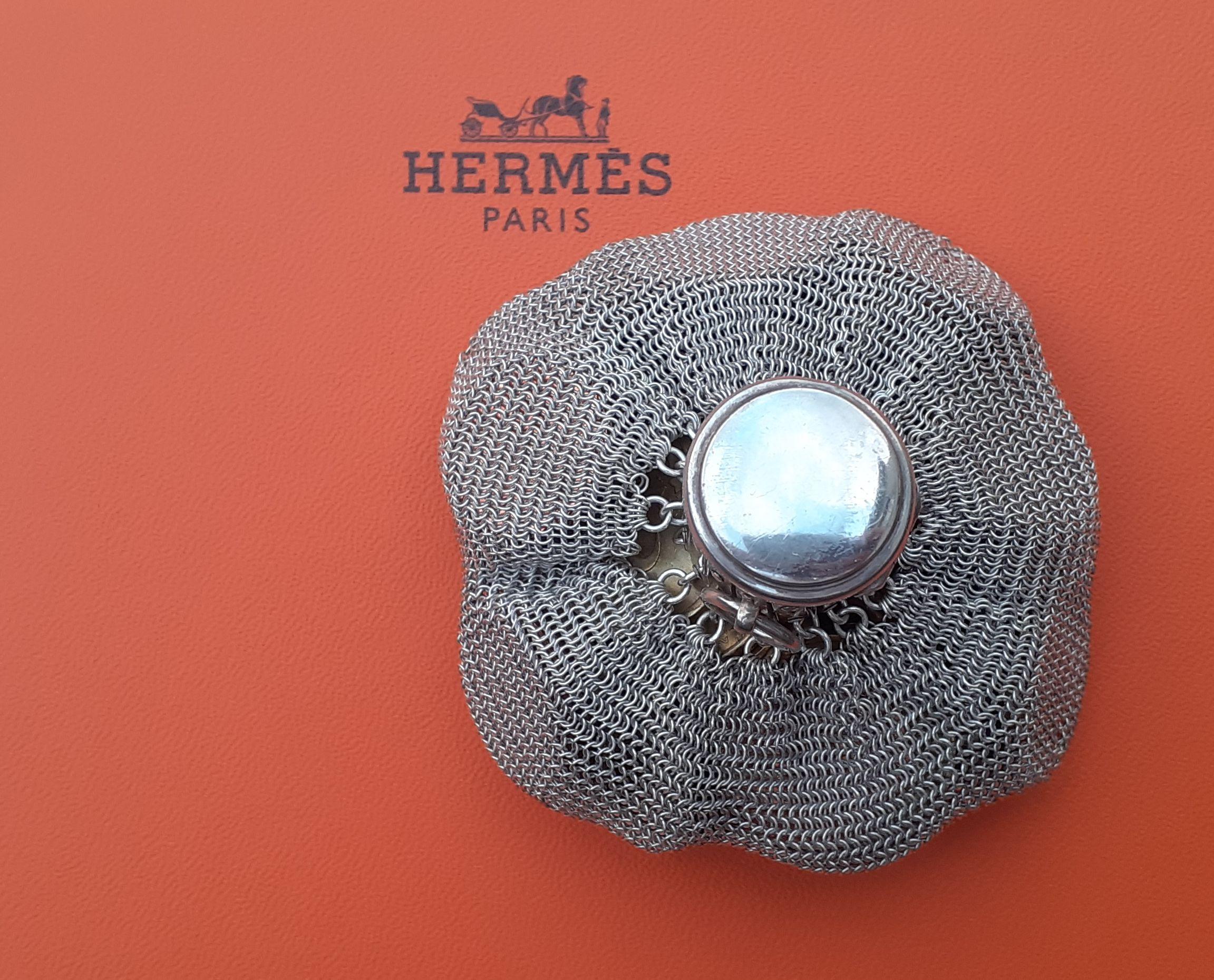 Women's or Men's Exceptional Hermès Vintage Chainmail Almoner Coin Purse in Silver RARE For Sale