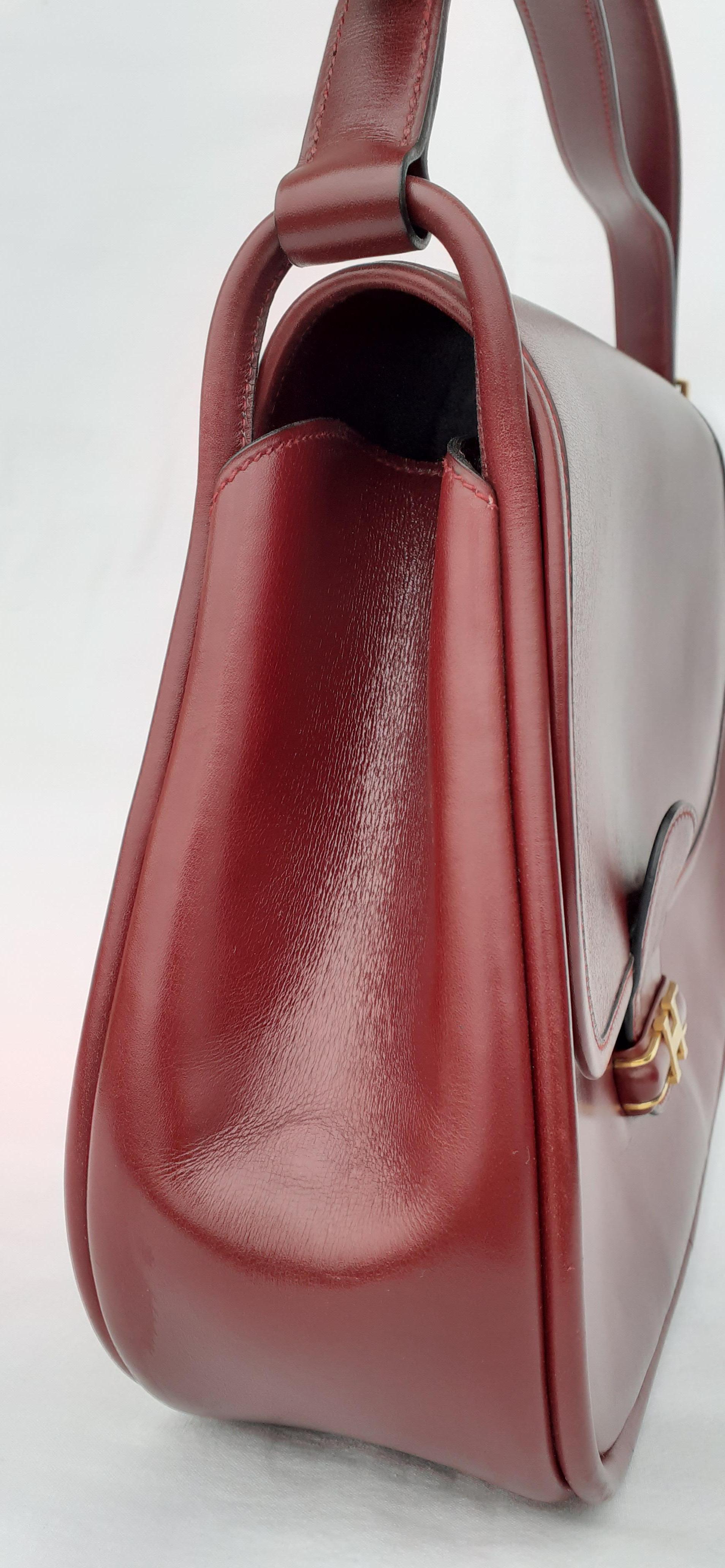 Außergewöhnliche Hermès Vintage Glika Tasche Rouge H Box Leder Golden Hdw 28 cm im Angebot 8