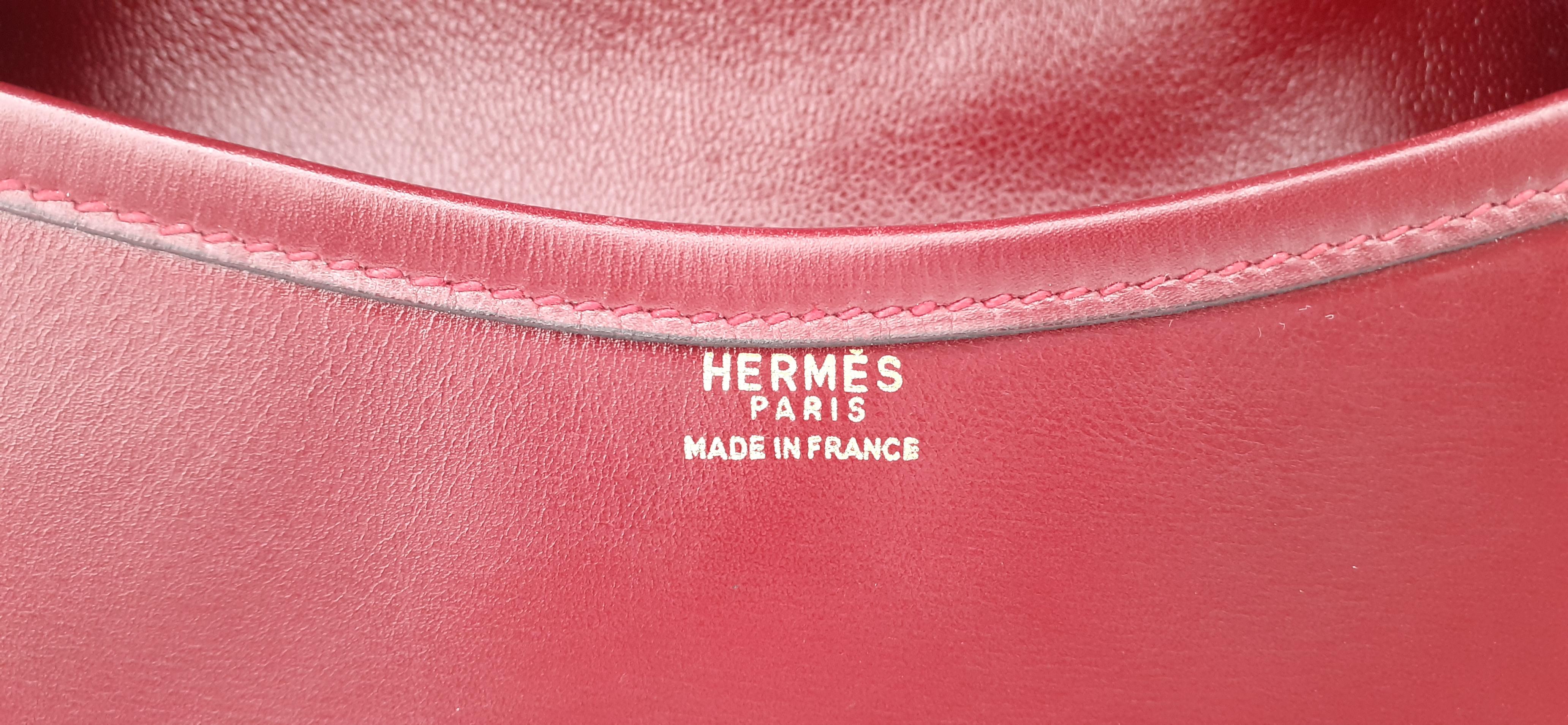 Außergewöhnliche Hermès Vintage Glika Tasche Rouge H Box Leder Golden Hdw 28 cm im Angebot 11