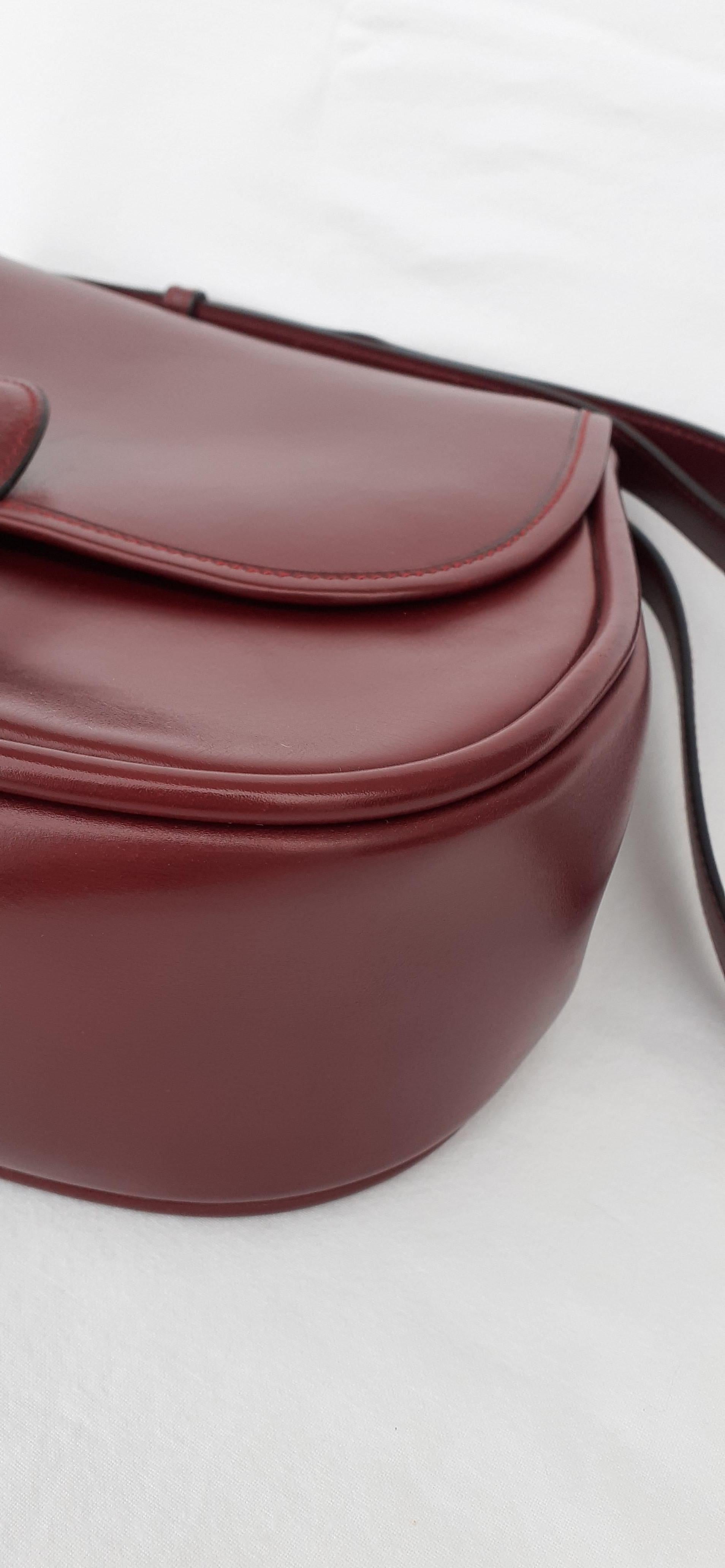 Außergewöhnliche Hermès Vintage Glika Tasche Rouge H Box Leder Golden Hdw 28 cm im Angebot 3