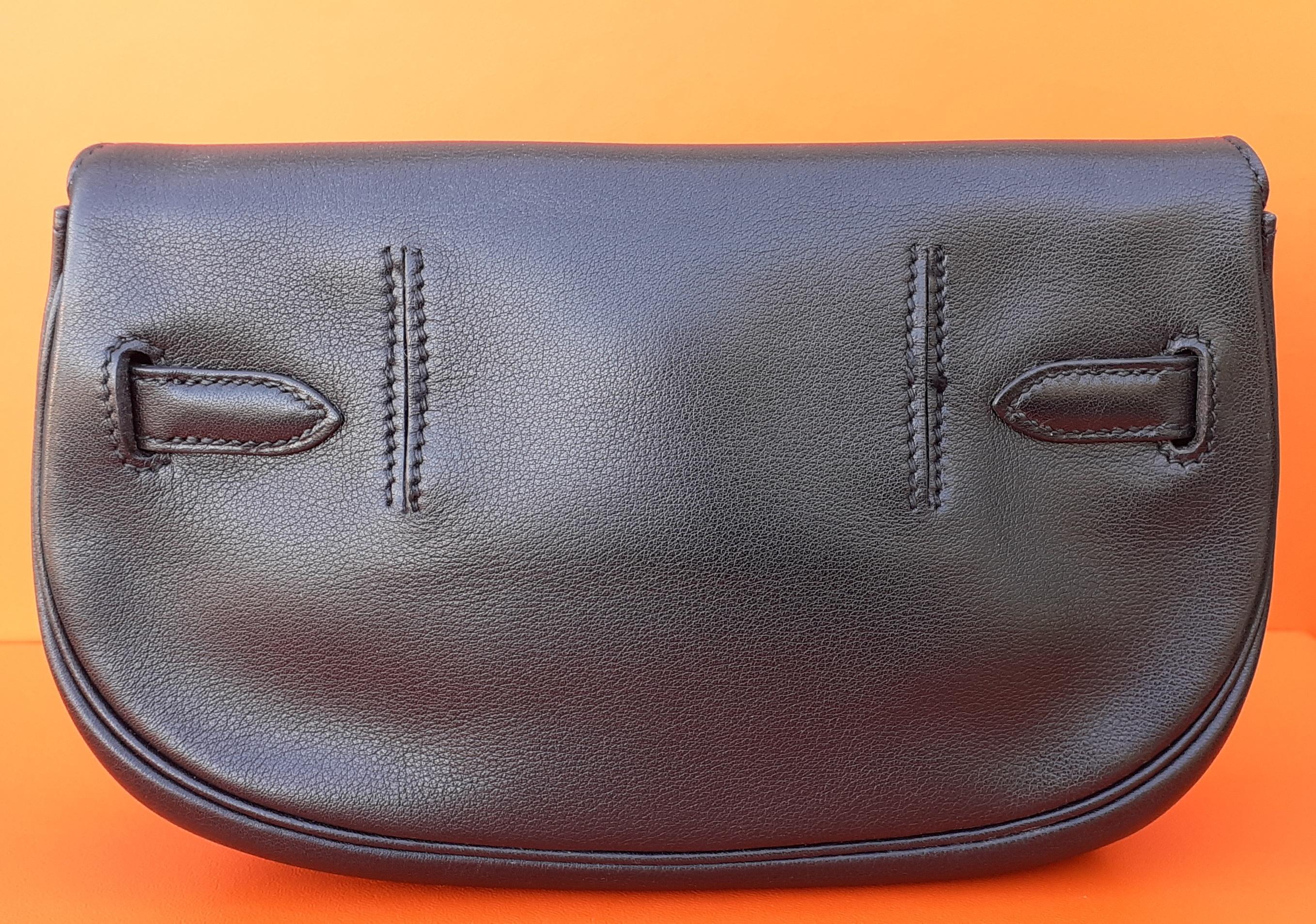 Außergewöhnliche Hermès Vintage Kelly Pochette Gürteltasche Schwarz Leder Ghw RARE 2