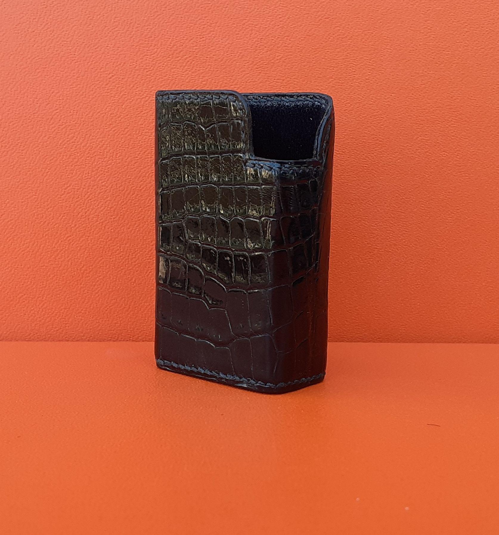 Exceptional Hermès Vintage Lighter Case in Black Crocodile 5