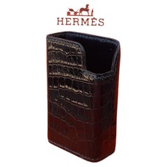 Exceptionnel étui à briquet Hermès Vintage en crocodile noir