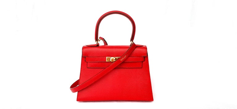 Exceptional Hermès Vintage Mini Kelly Sellier Bag Shiny Red Lizard Gold Hdw  20cm For Sale at 1stDibs