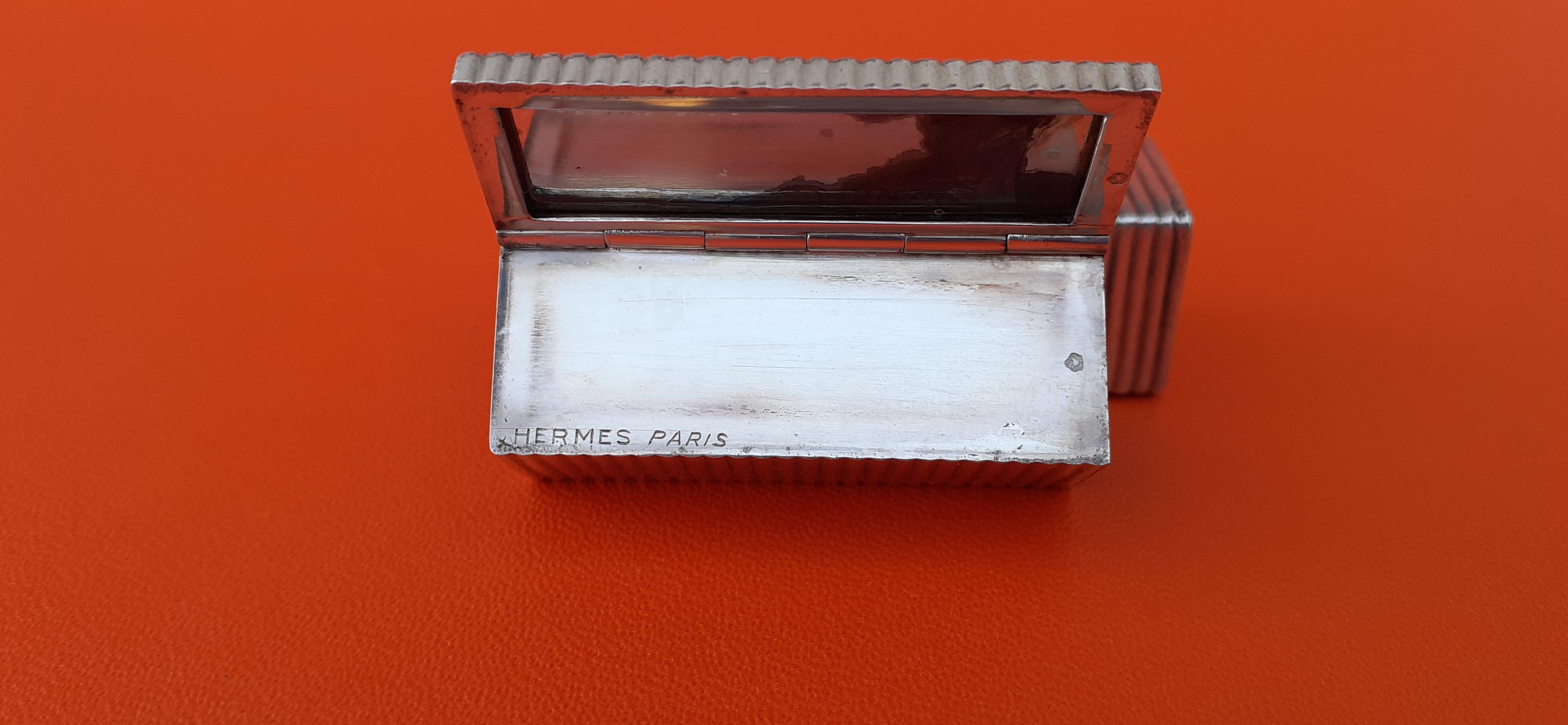 Exceptional Hermès Vintage Silver Lipstick Holder and its Case  For Sale 3