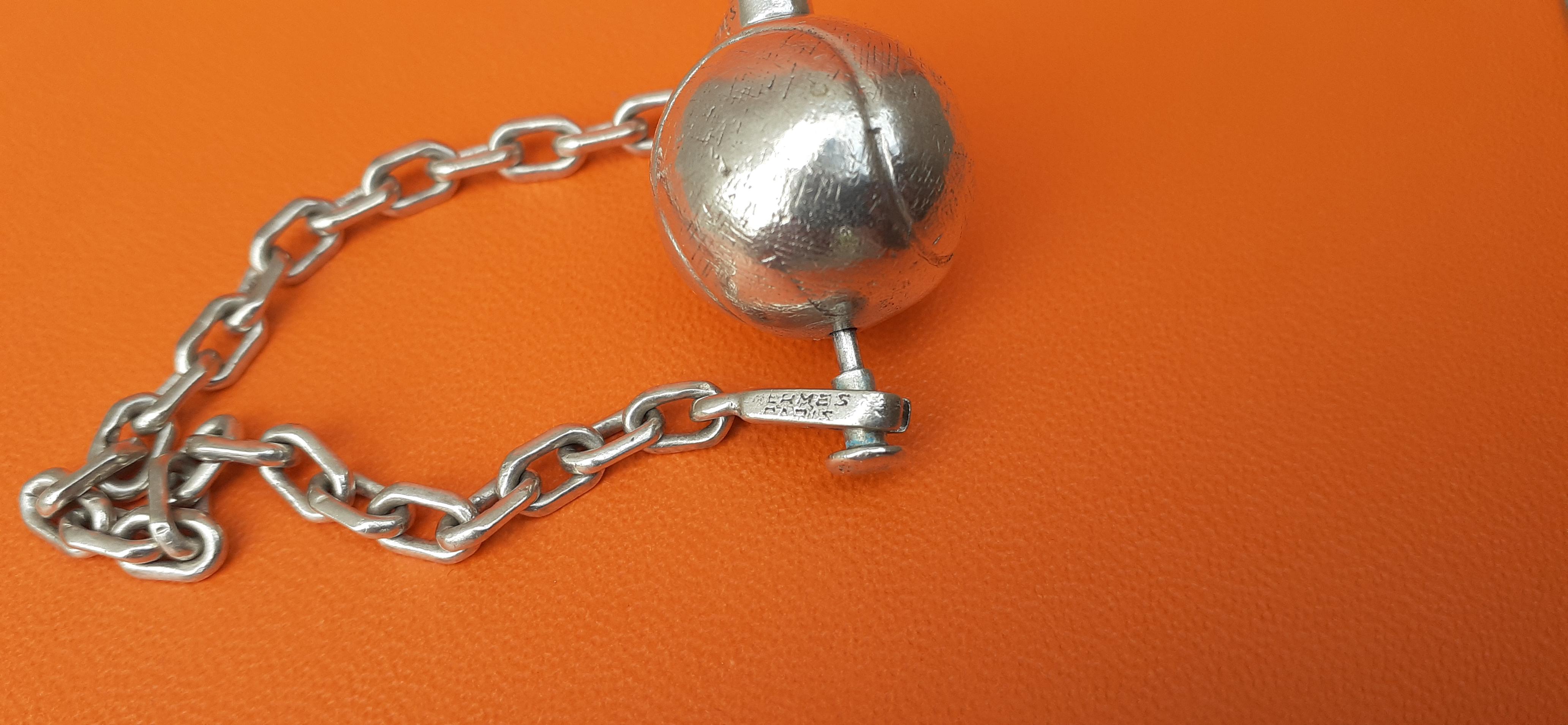 Exceptional Hermès Vintage Tennis Ball Key Ring Keychain in Silver Rare For Sale 5