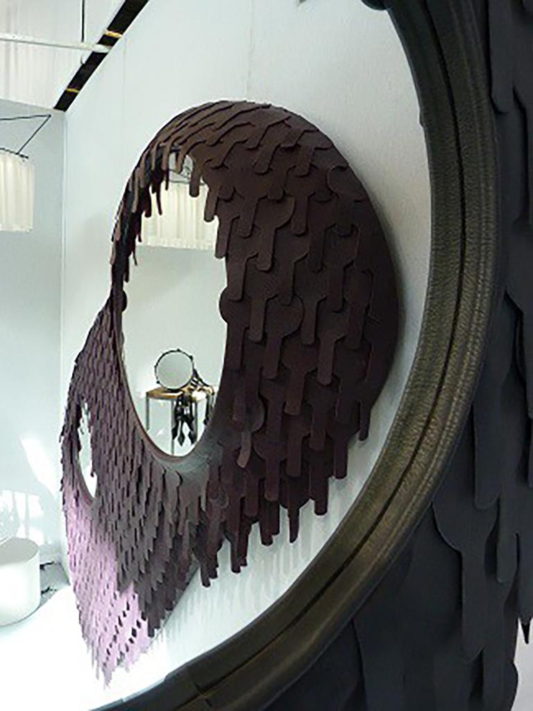 Organique Exceptionnel double miroir d'artiste en cuir, France en vente
