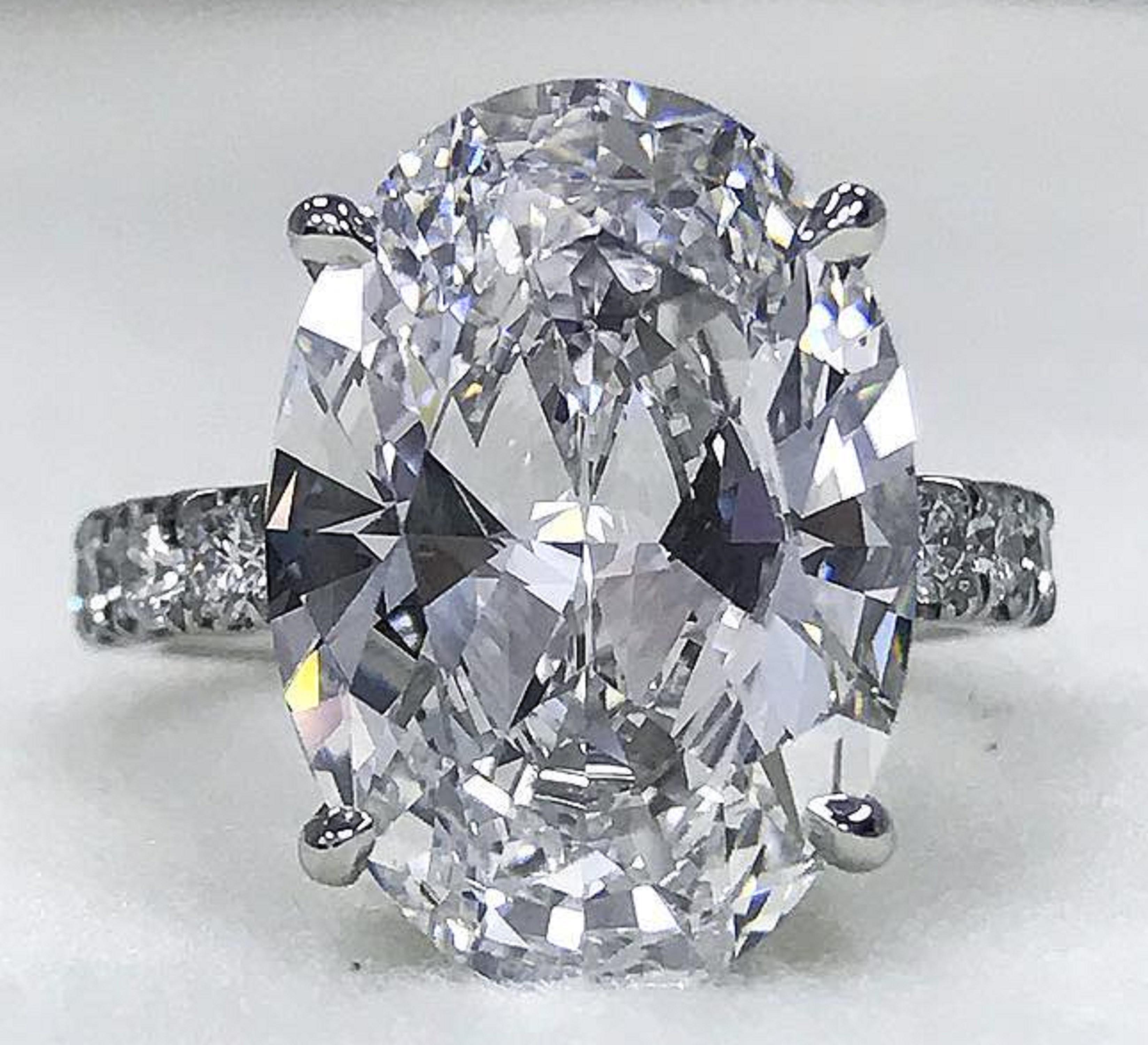 Antinori Fine Jewels is proud to offer this unique and rare flawless diamond.

This diamond is for investment purposes.
A GIA certified 5.67 carat oval Brilliant, D color,  Flawless clarity Natural Large Diamond, set in a platinum ring.
This is as
