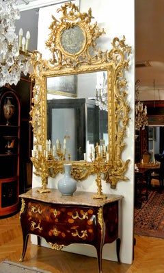 Exceptional Italian 18' Century Carved Gilt-Wood Mirror Tuscany 1740