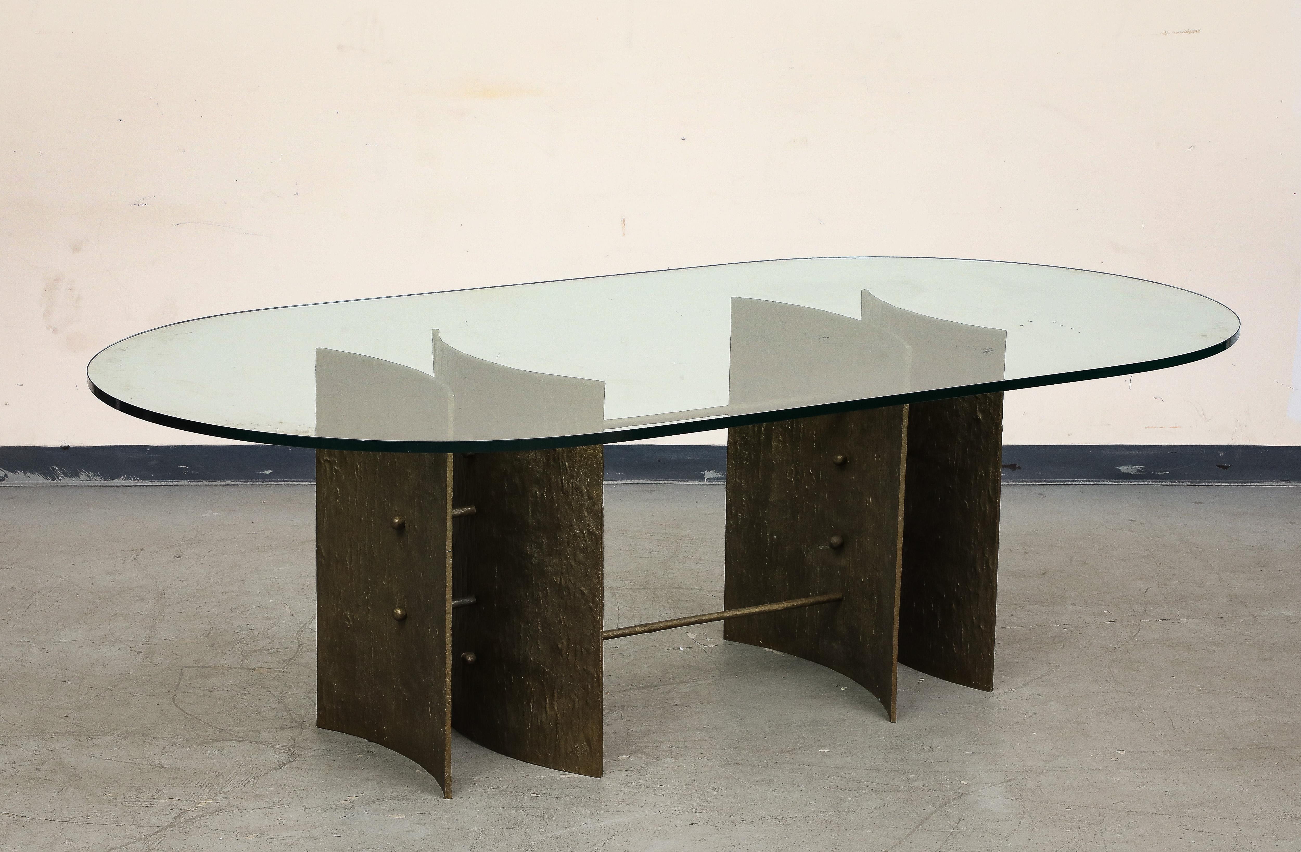 Exceptionnelle base de table sculpturale italienne en bronze intégral, vers les années 1970 en vente 12