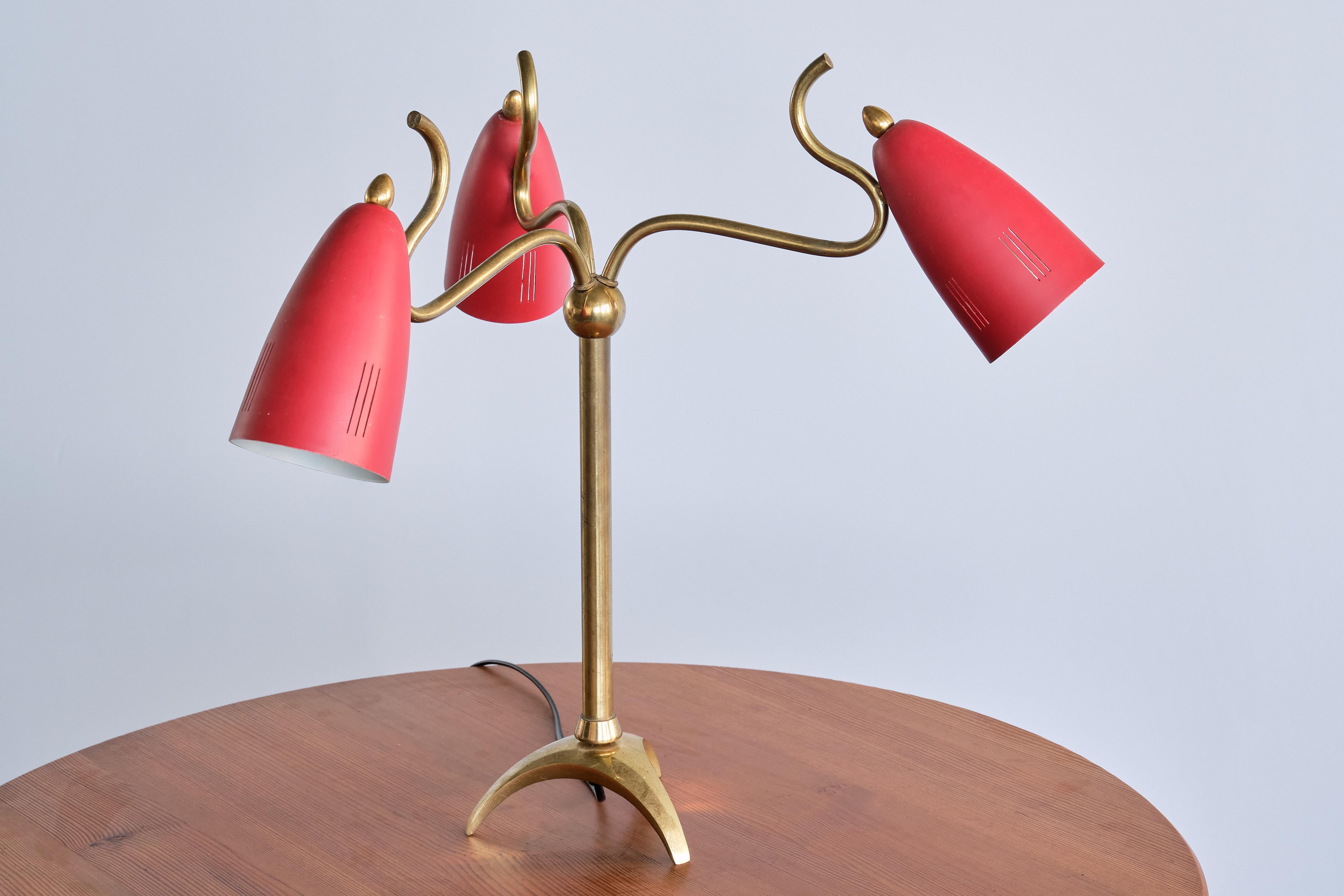 Exceptional Italian Modern Three Arm Brass Table Lamp with Tripod Base, 1950s 12