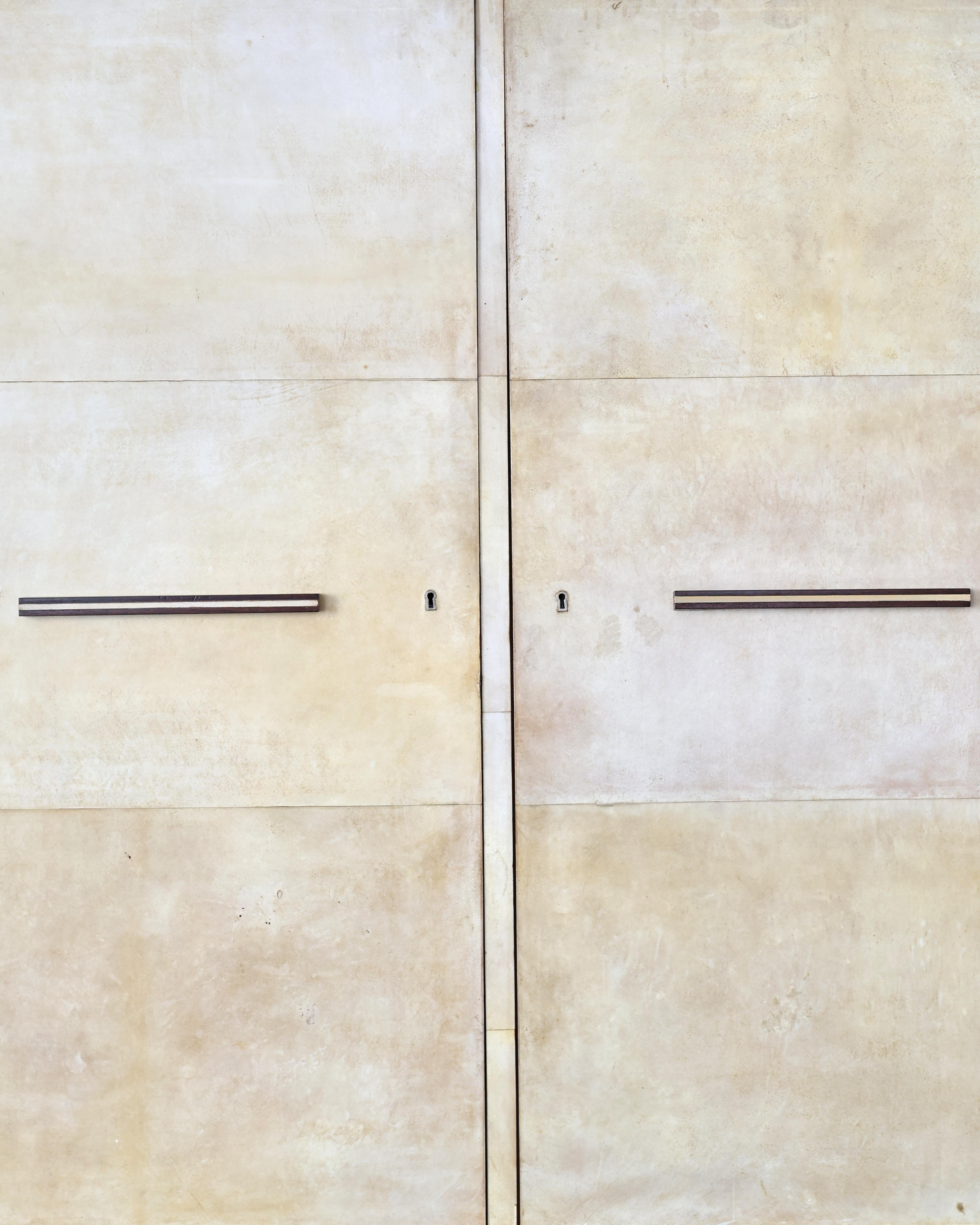 Exceptional Italian Modernist C.1940s Vellum Wardrobe For Sale 5