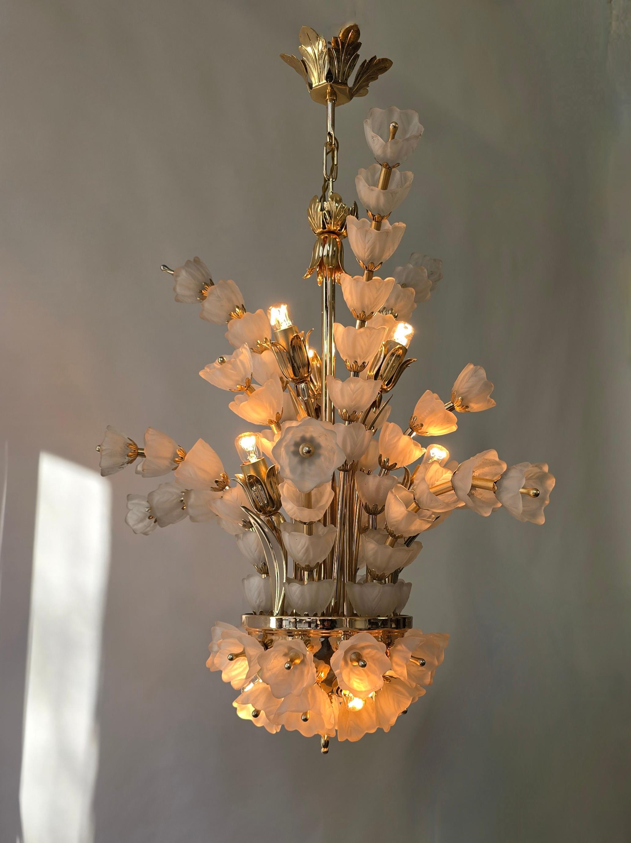 Brass Exceptional Italian Murano Glass Chandelier with 85 Handcrafted Flowers For Sale