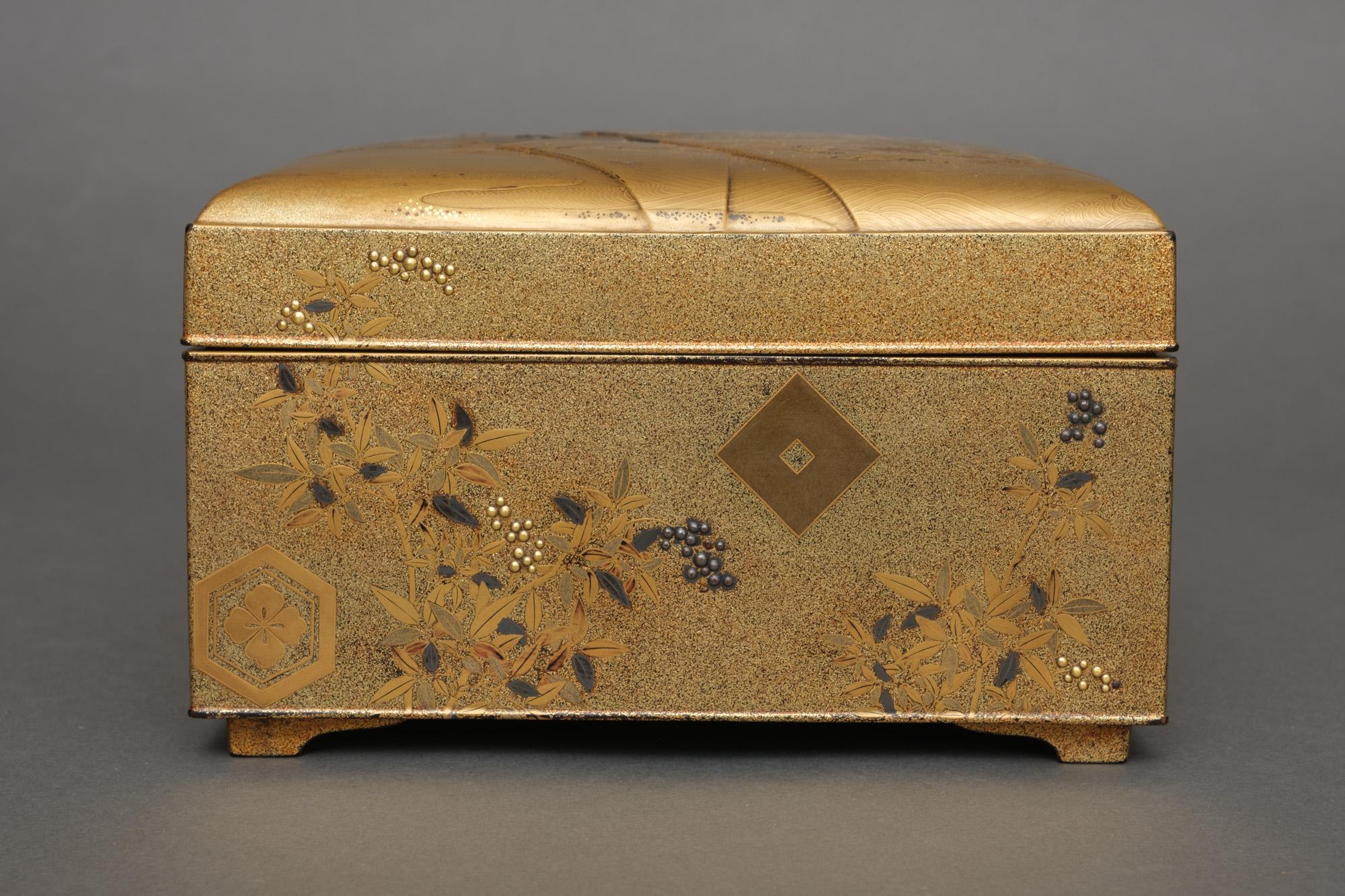 Eccezionale Tebako giapponese in lacca d'oro 手箱 'Scatola per accessori personali' in vendita 6