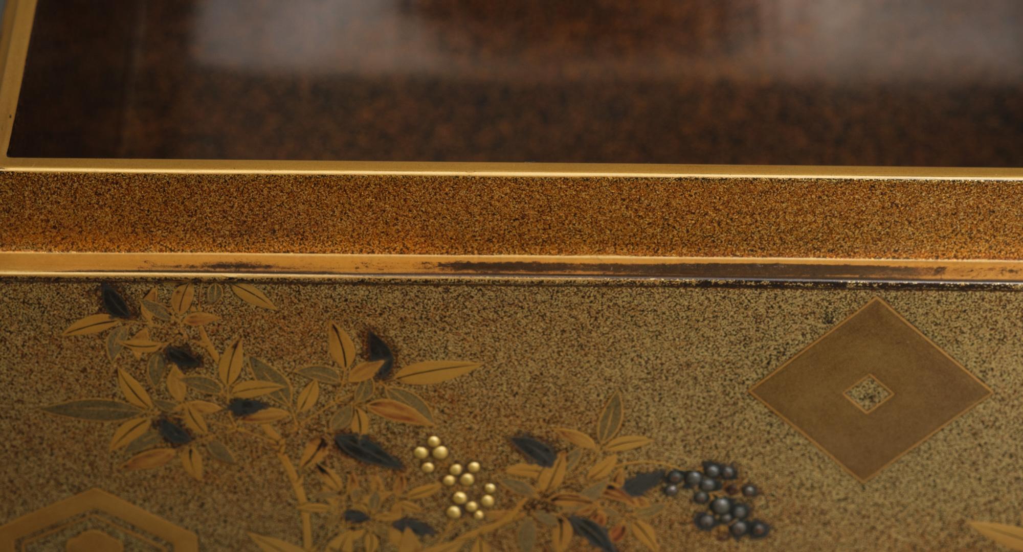 Eccezionale Tebako giapponese in lacca d'oro 手箱 'Scatola per accessori personali' in vendita 12