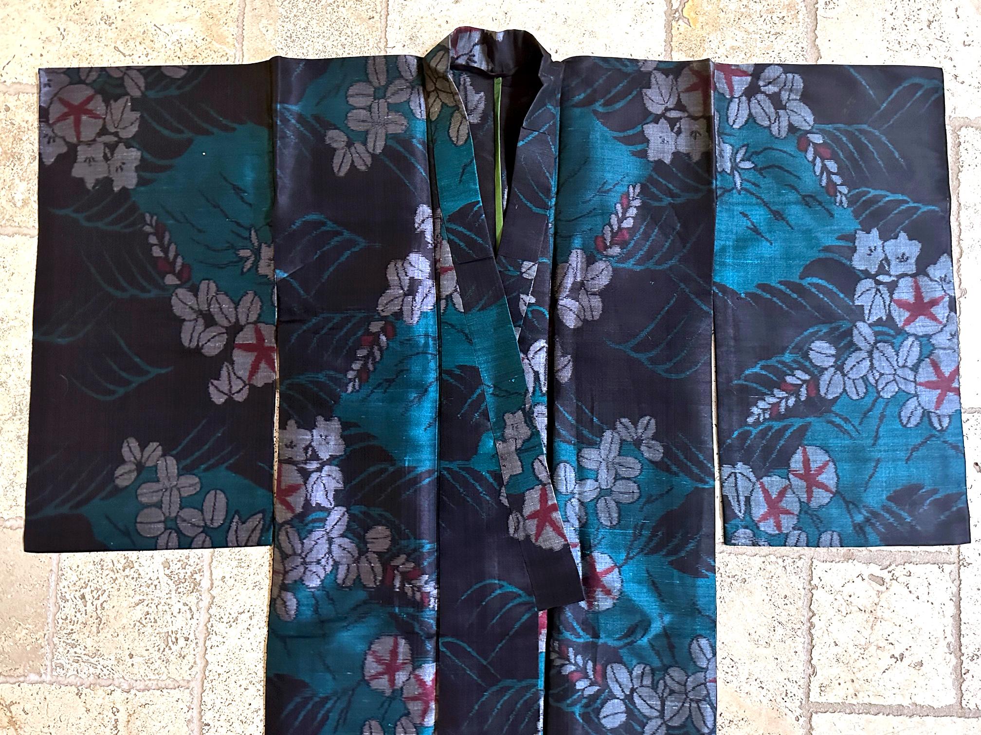 Exceptional Japanese Summer Asa Hitoe Weft Ikat Kimono Provenance en vente 4