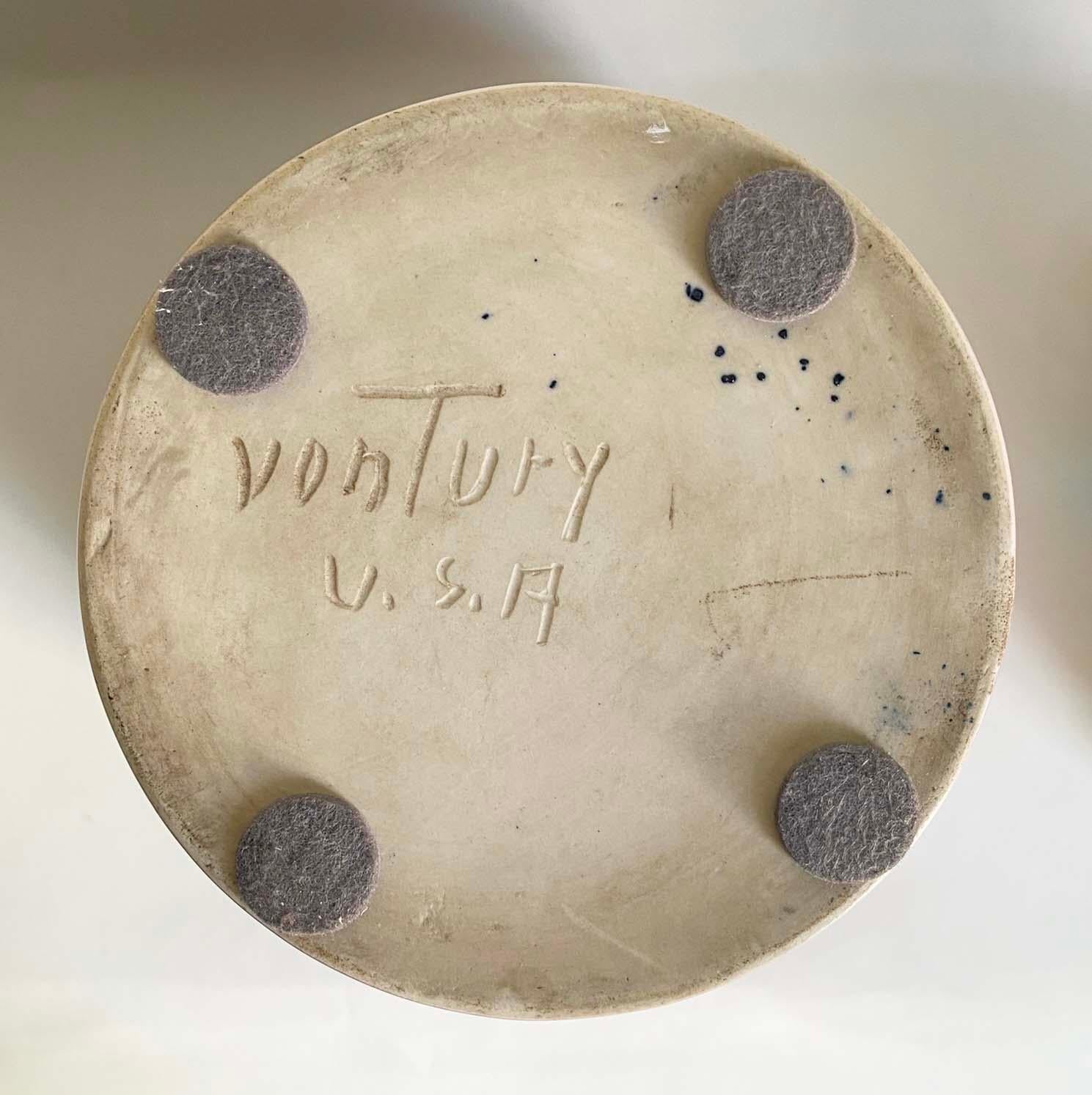 Ceramica Eccezionale Karl Drerup per Vontury 1940 Europa e il Toro Grande Vaso in vendita