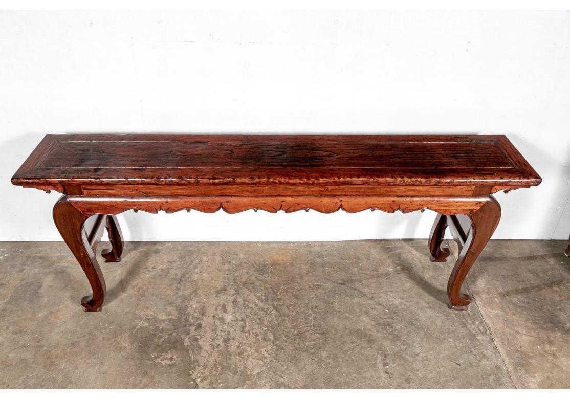 Exceptional Lacquered Chinese Console Table  For Sale 2