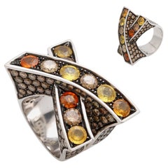 Exceptional Ladies Ring