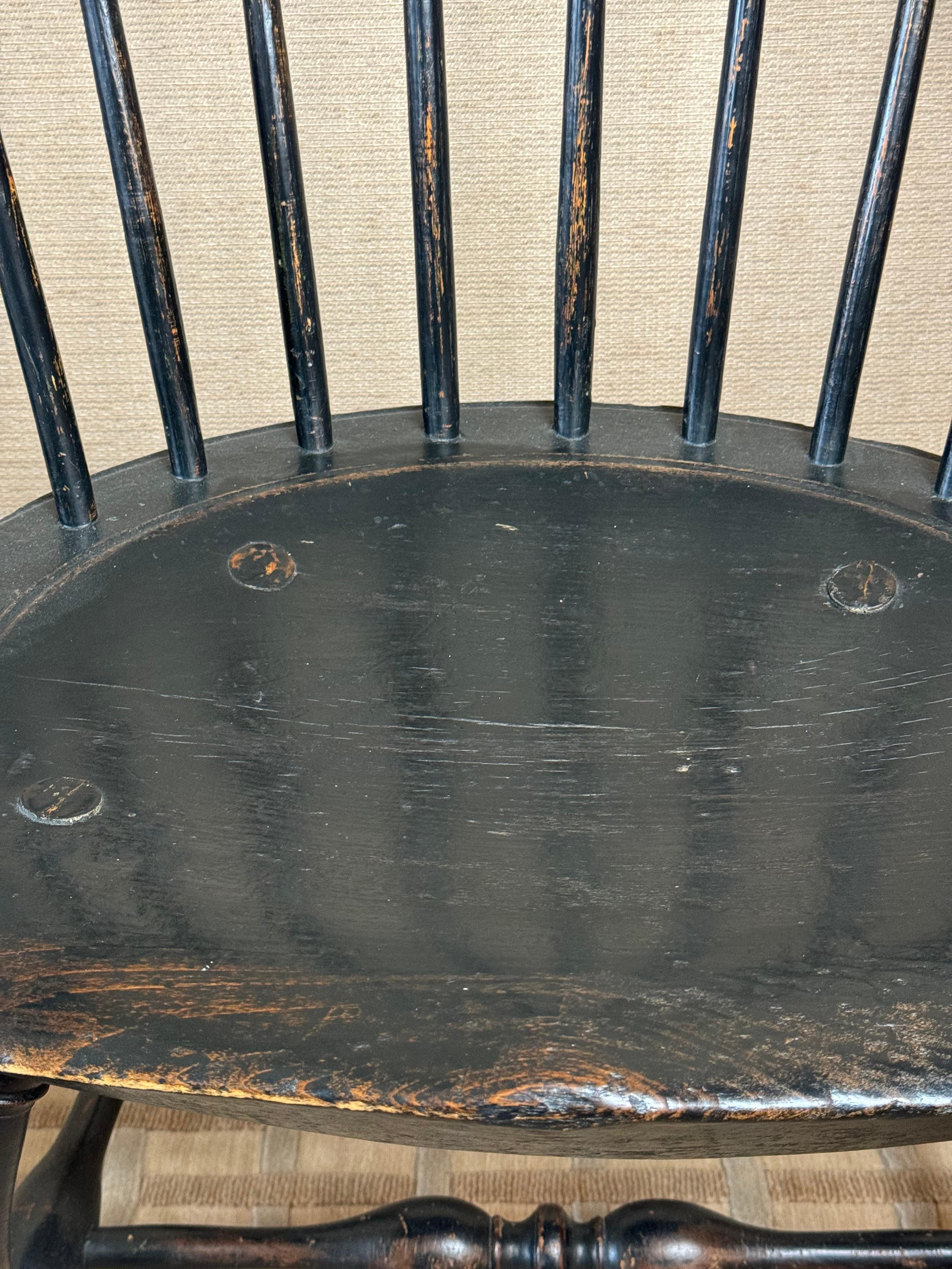 Exceptional Lancaster County Sack Back Windsor Chair For Sale 2