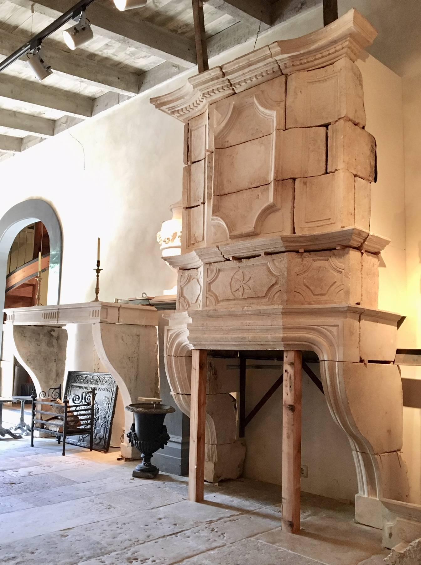 This rare late 17th century fireplace was made in France during the reign of Louis XIV.
The fireplace was made for a wealthy family in the area of Nancy. Up until recently the fireplace was still situated in the original family home.

The