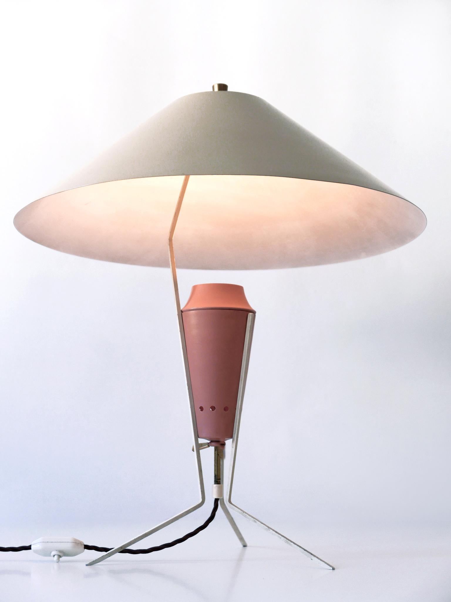 Große und elegante Mid-Century-Modern-Tischlampe, Deutschland 1950er Jahre, außergewöhnlich im Angebot 5