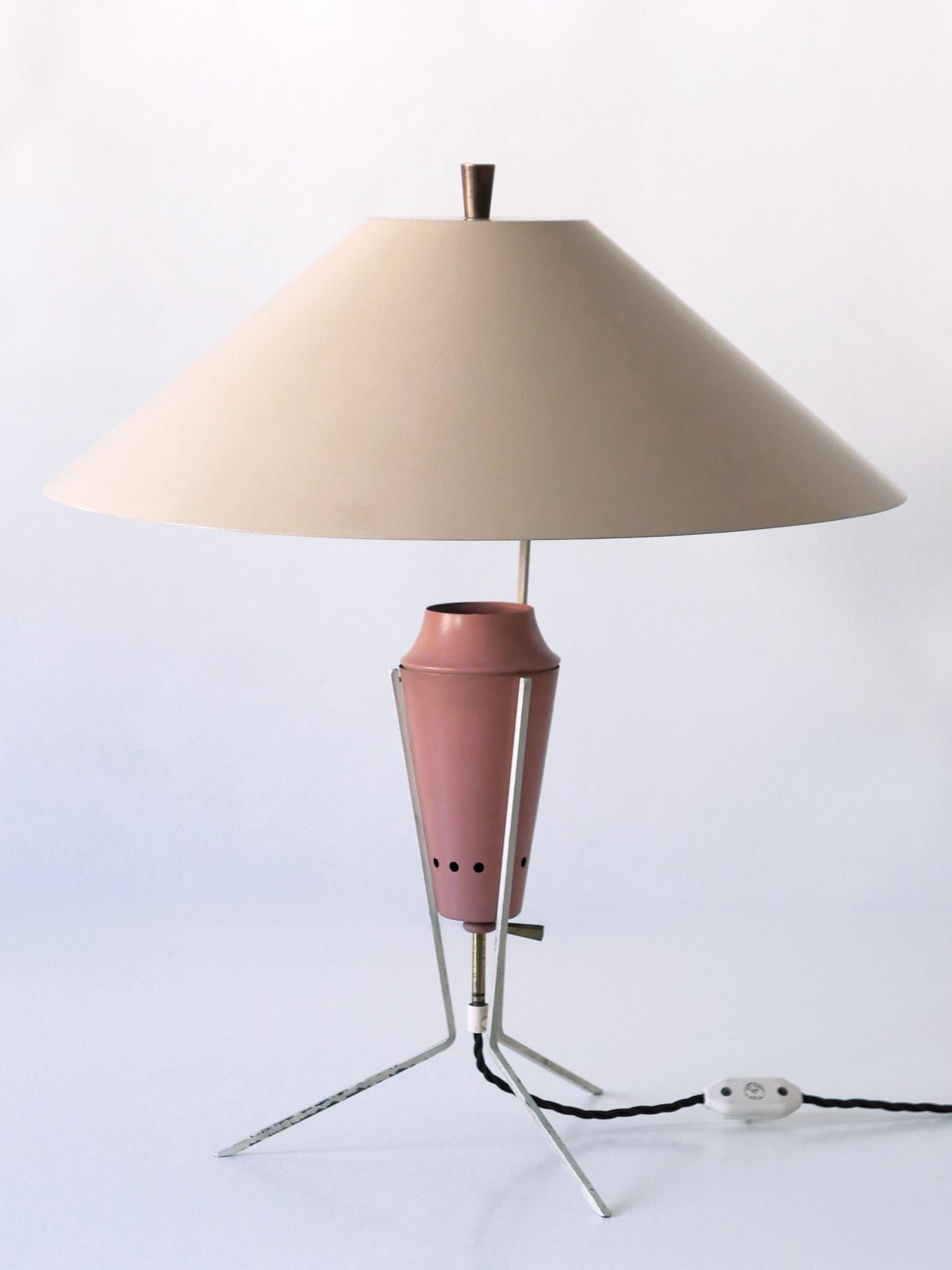 Große und elegante Mid-Century-Modern-Tischlampe, Deutschland 1950er Jahre, außergewöhnlich im Angebot 9