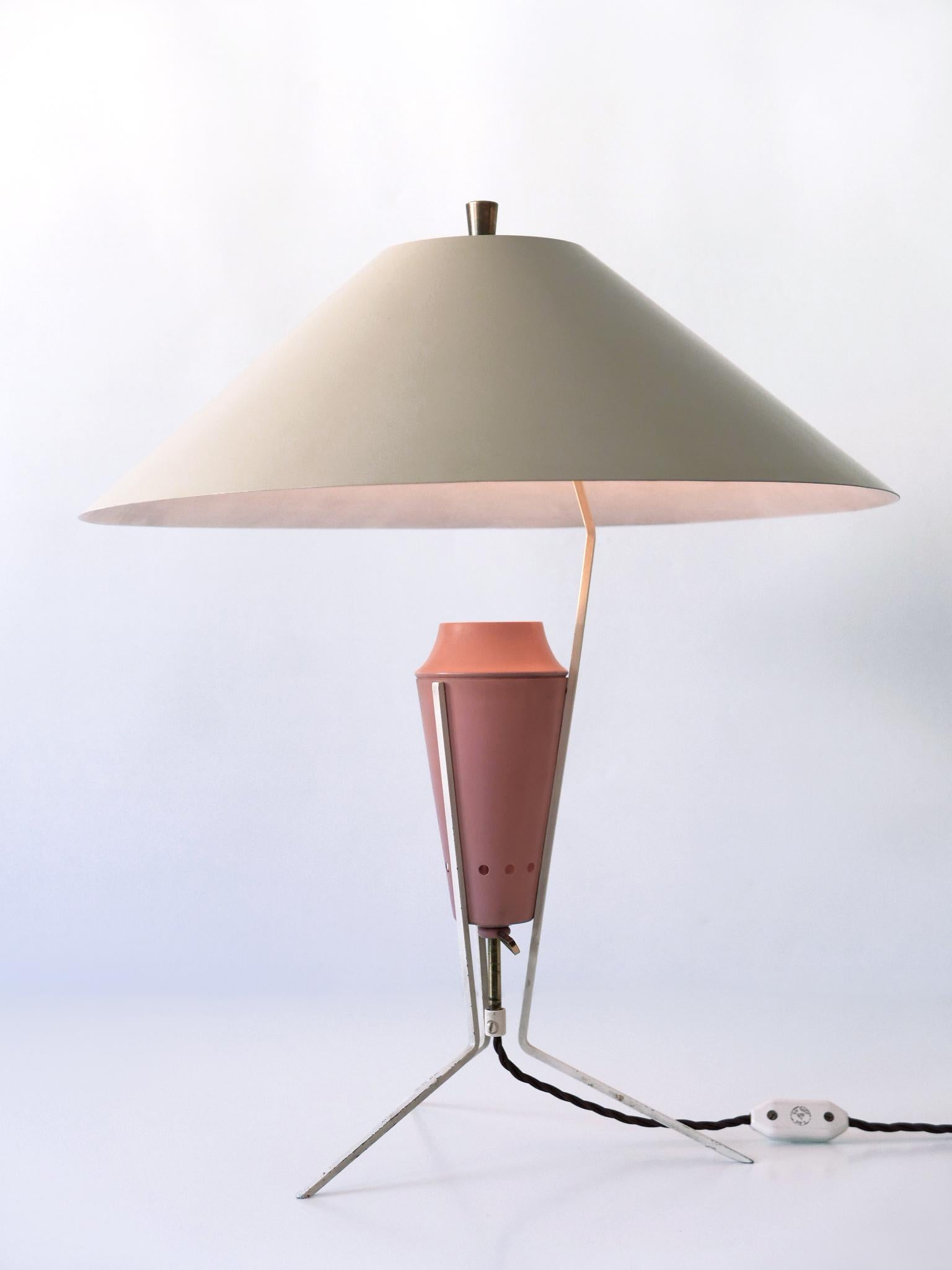 Mid-20th Century Exceptional Large & Elegant Mid Century Modern Table Lamp Germany 1950s For Sale