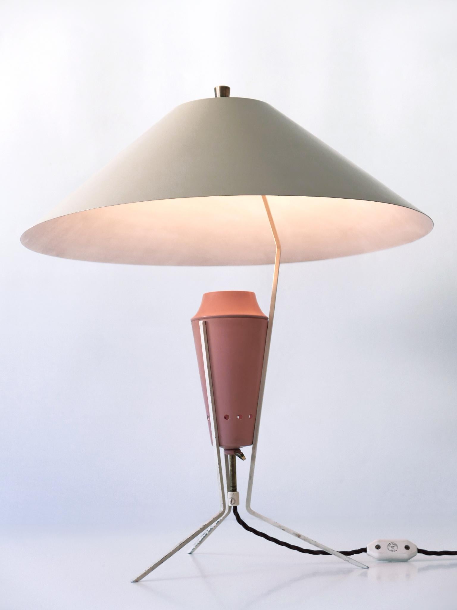 Metal Exceptional Large & Elegant Mid Century Modern Table Lamp Germany 1950s For Sale