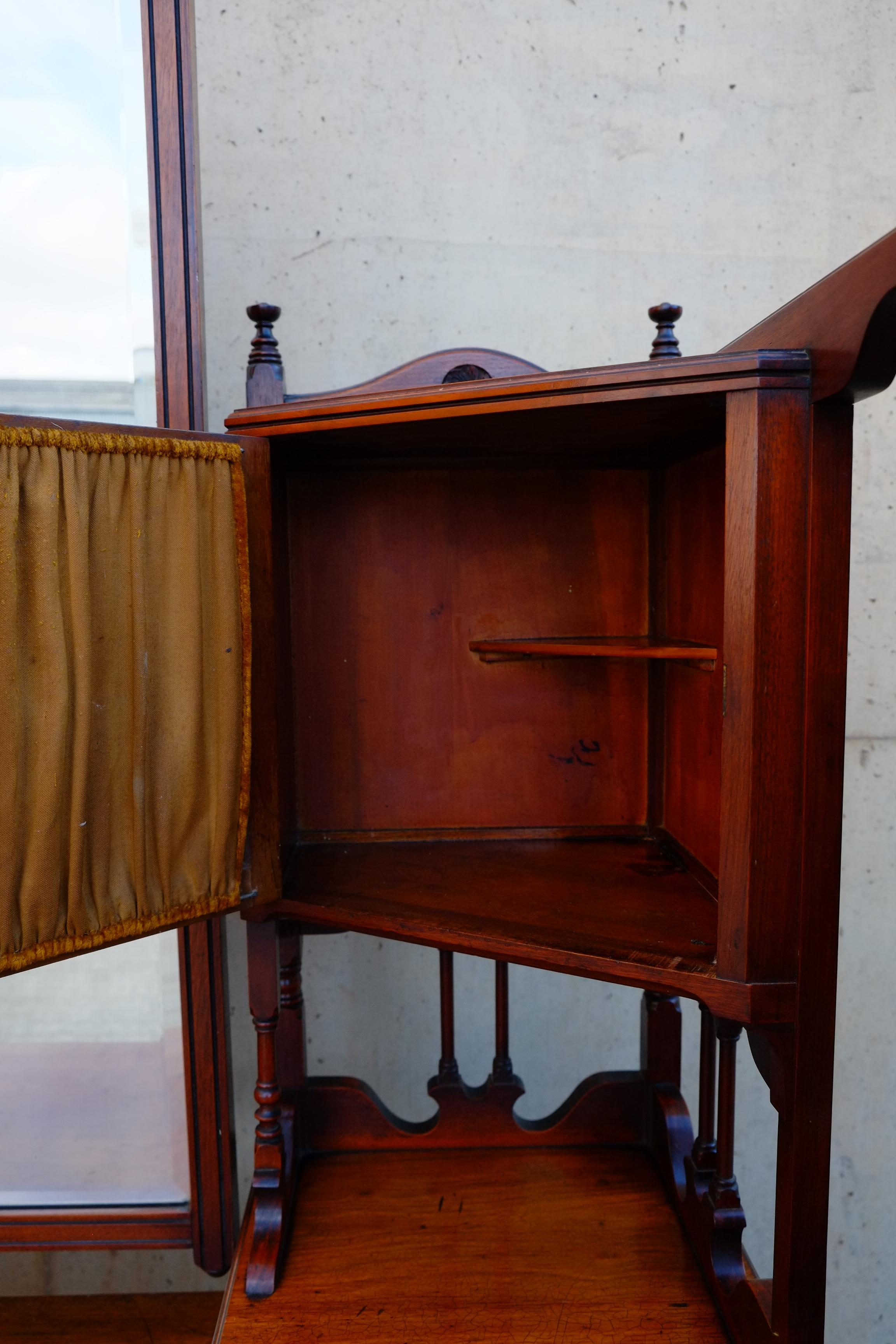 Exceptional Large Gothic English Victorian Burr Walnut Dressing Table Vanity For Sale 4