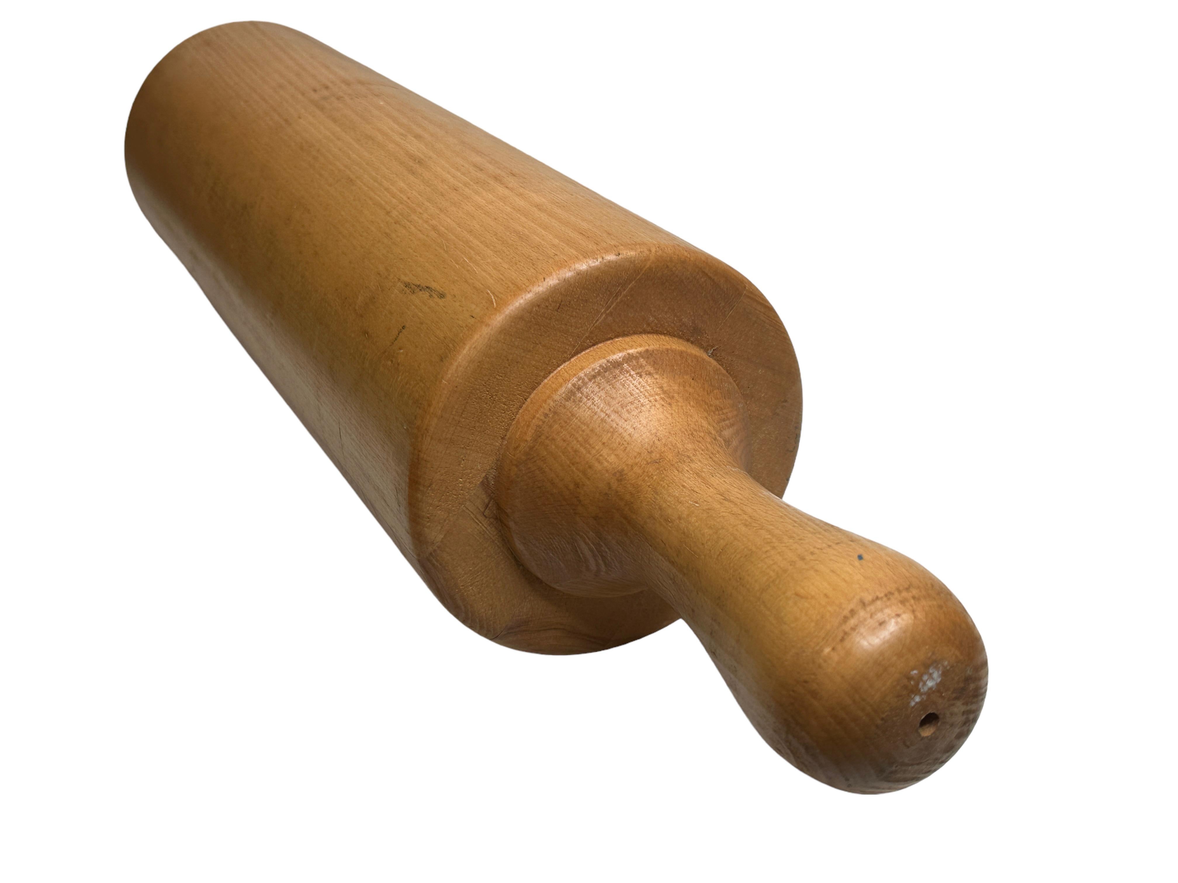 Exceptional Large Heavy Rolling Pin, Bakery Decoration Vintage 1960s Austria In Good Condition For Sale In Nuernberg, DE
