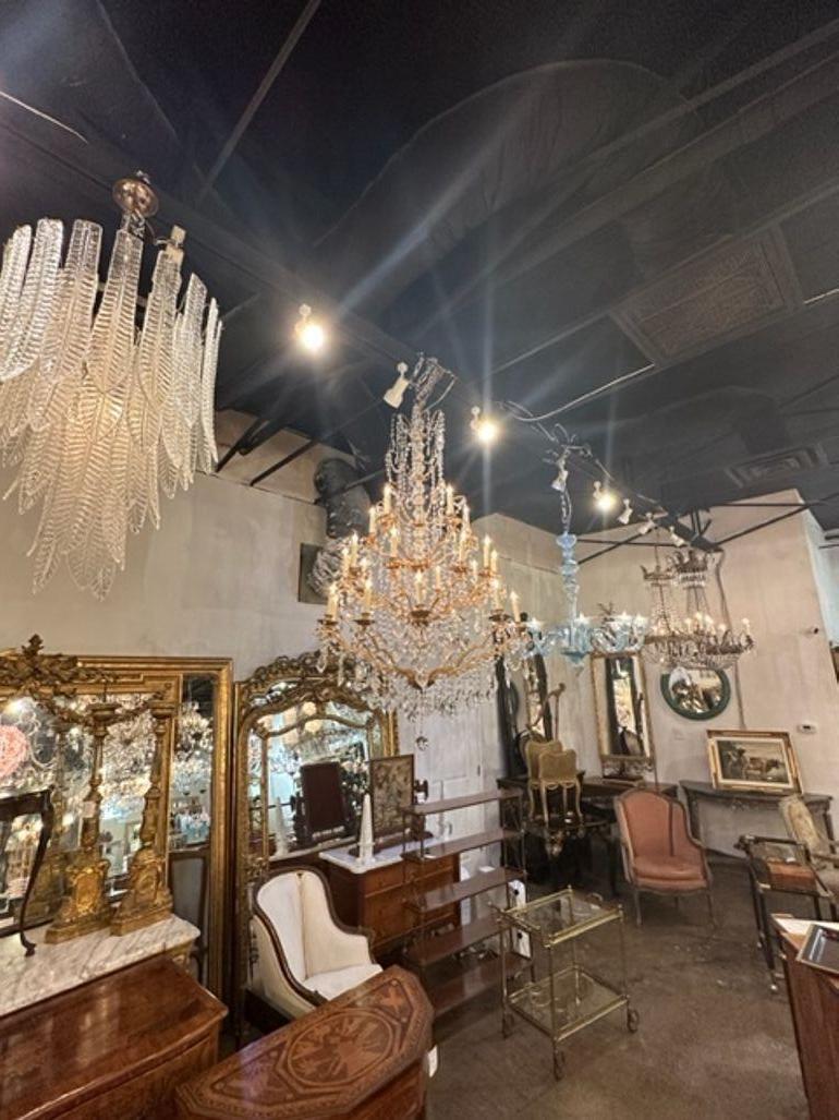 Exceptional Large Italian Crystal Chandelier with 25 Lights 4