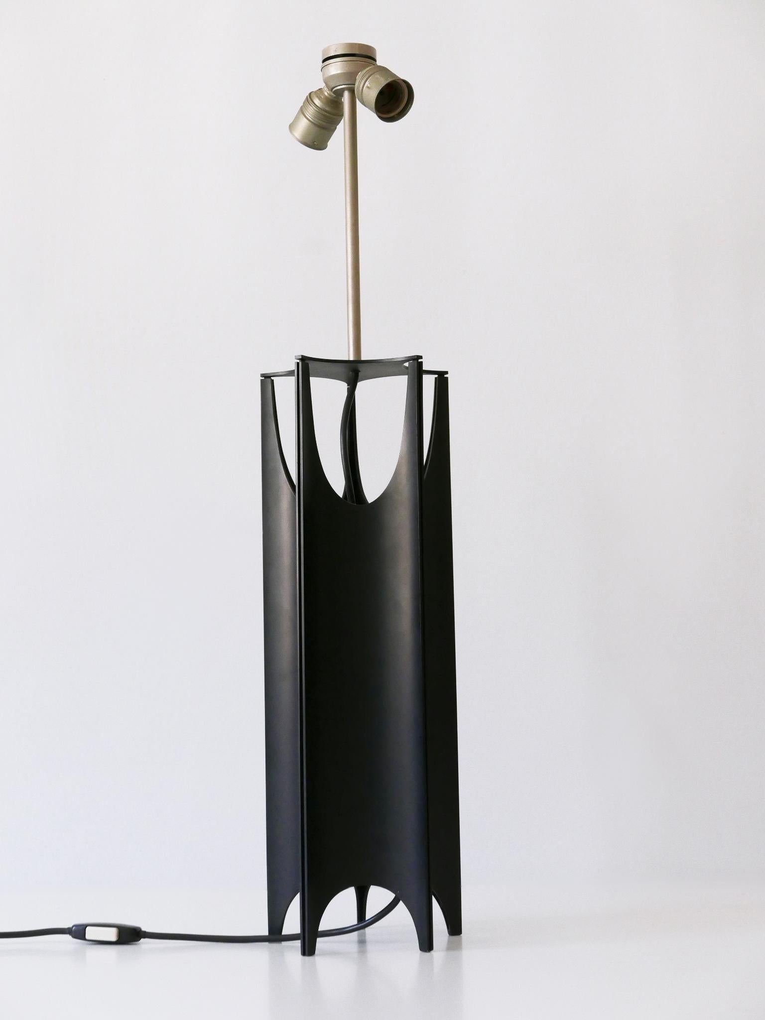Exceptionnelle et grande lampe de bureau brutaliste mi-siècle moderne, Italie, années 1960 en vente 8