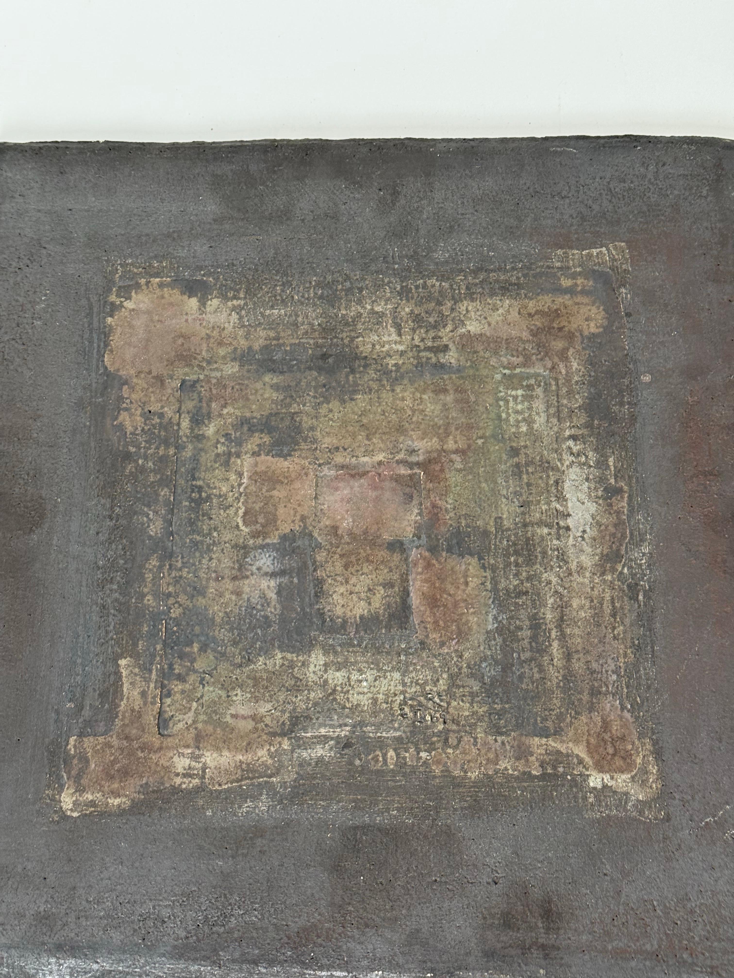 Exceptional Large Pottery Wall Plate Contemporary Art in the style of Zbynek In Good Condition For Sale In Hannover, DE