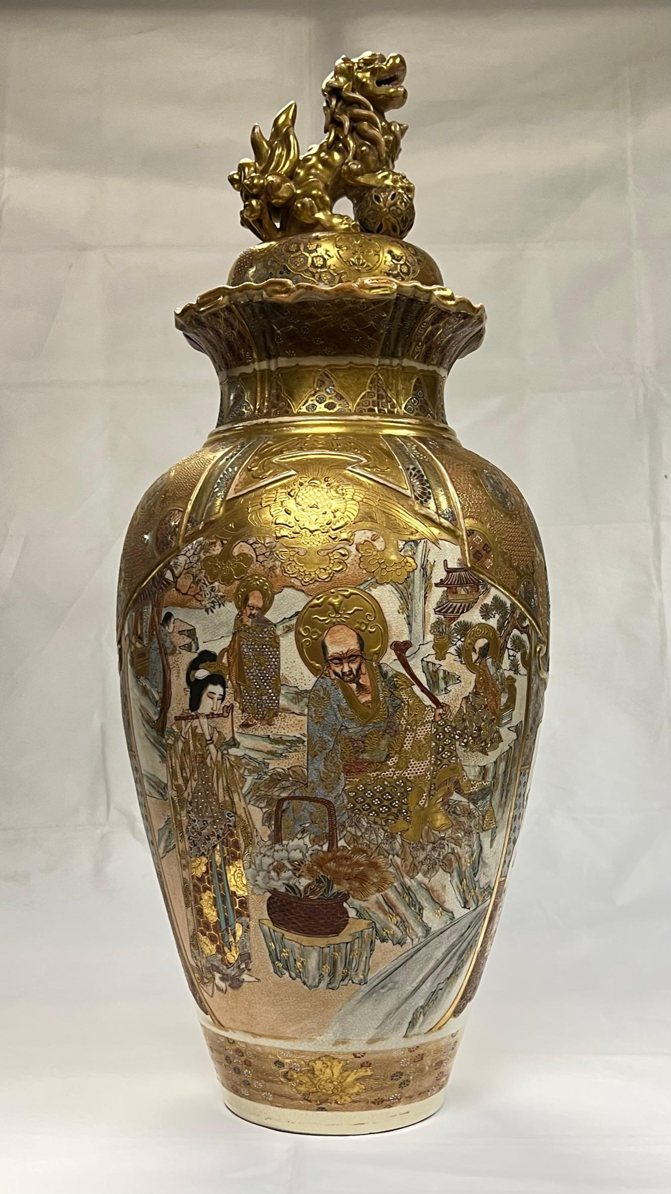 Exceptional Large Satsuma Vase with Cover For Sale 2