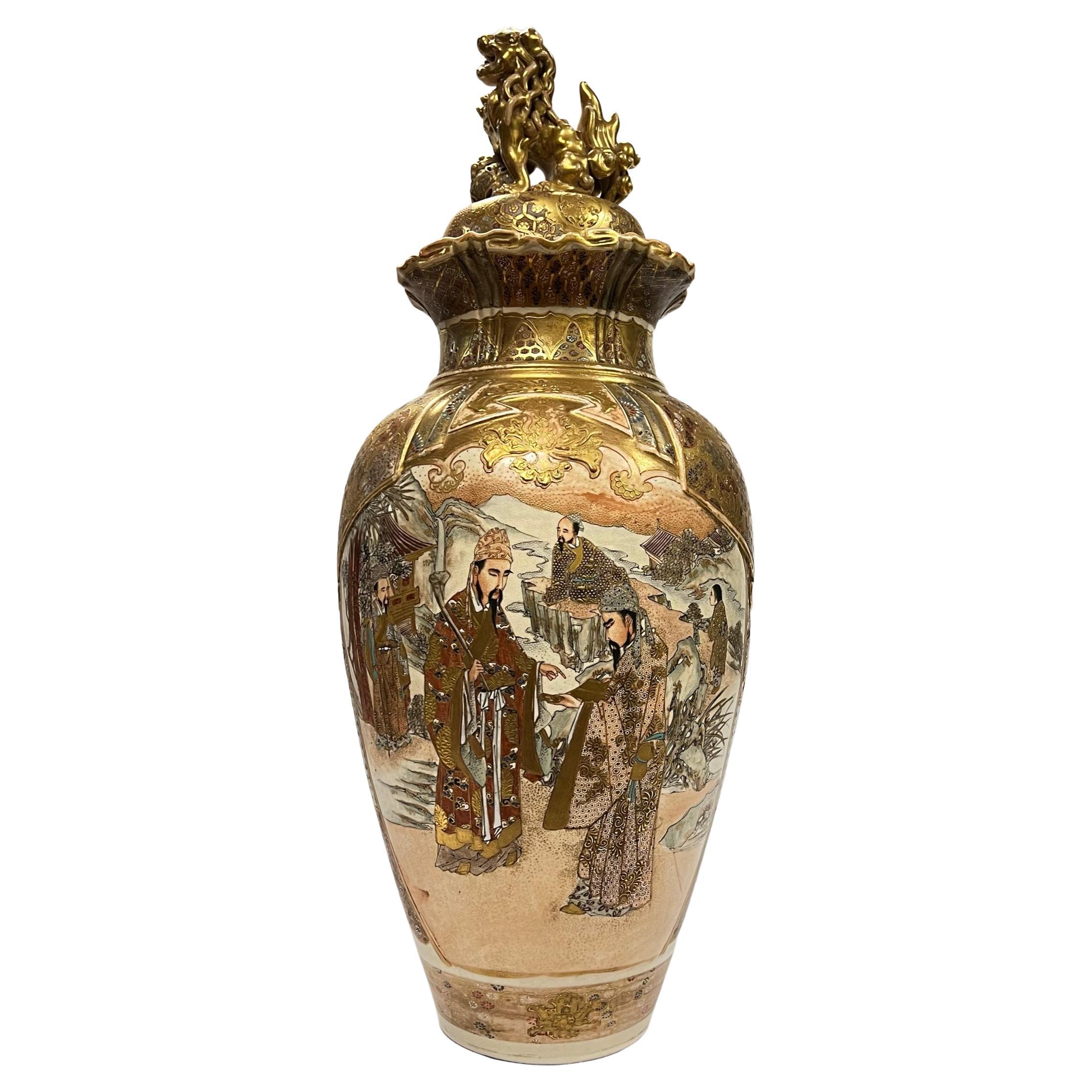 Grand vase Satsuma exceptionnel avec couvercle en vente