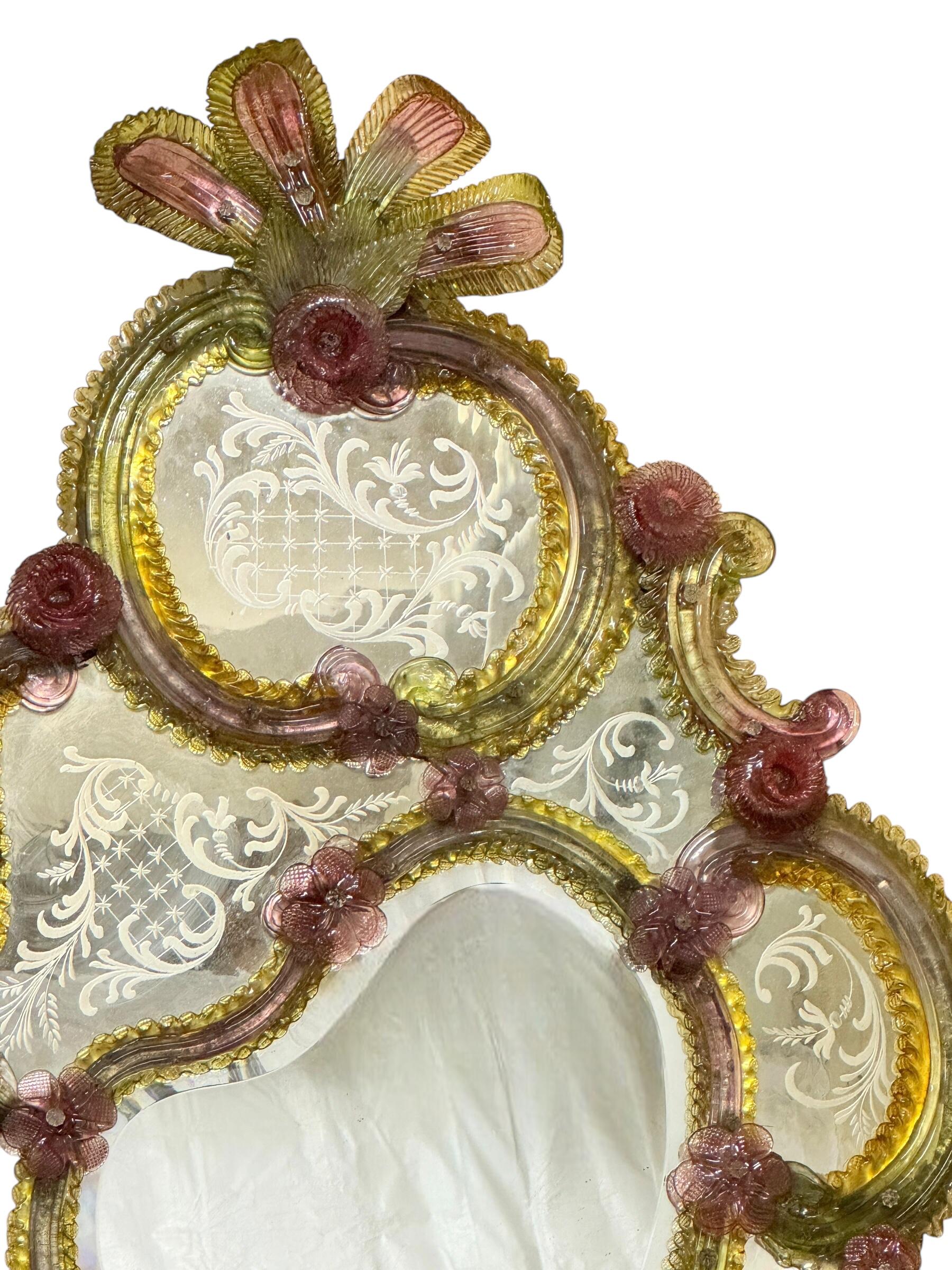 Außergewöhnliche große hervorragende venezianische geätzte Murano-Glas-Spiegel Antique 1890 -1900s im Angebot 8