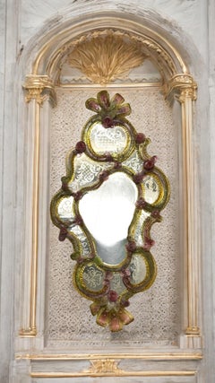 Exceptionnel grand miroir vénitien ancien en verre de Murano gravé des années 1890 -1900