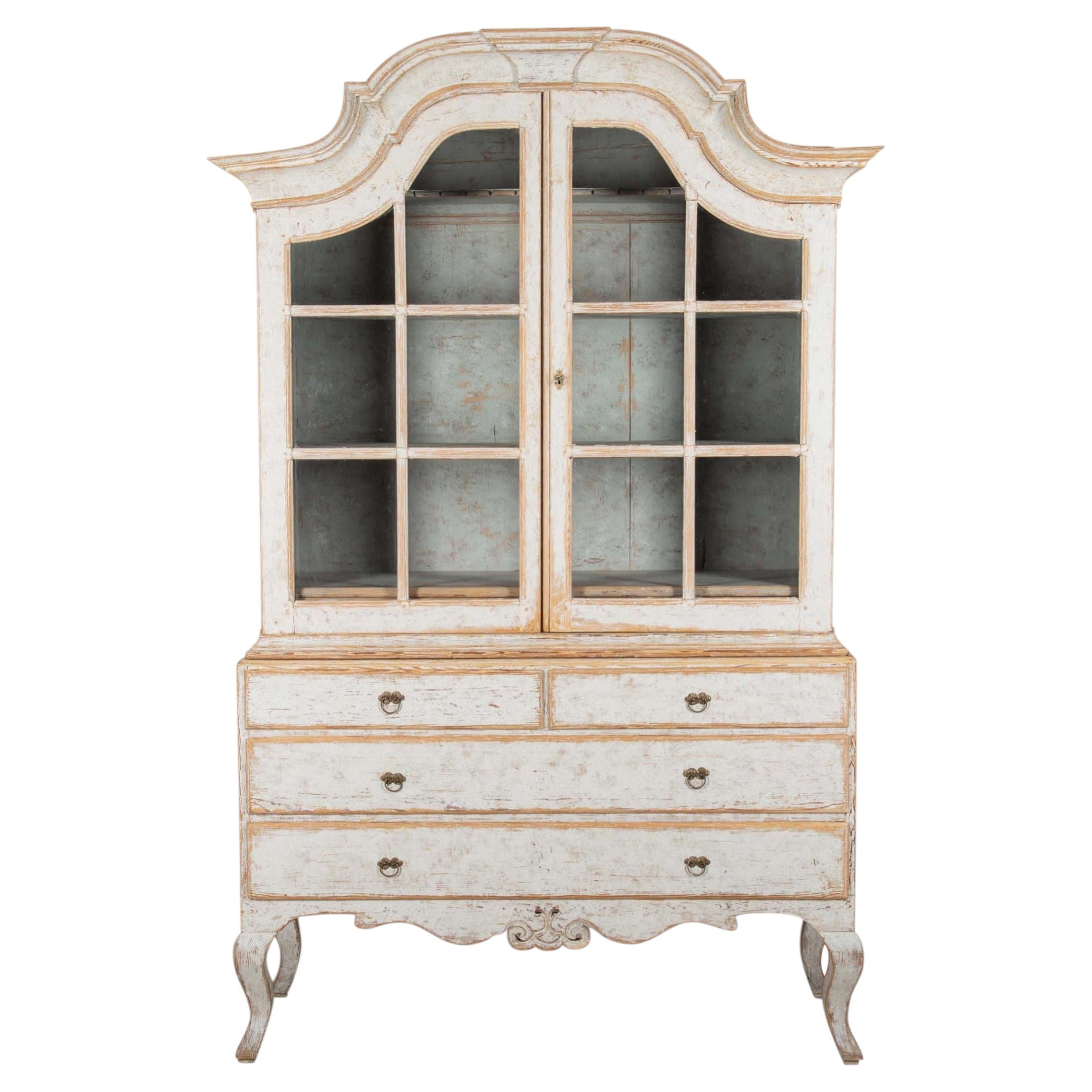 Exceptional Late 18th Century Swedish Rococo Vitrine