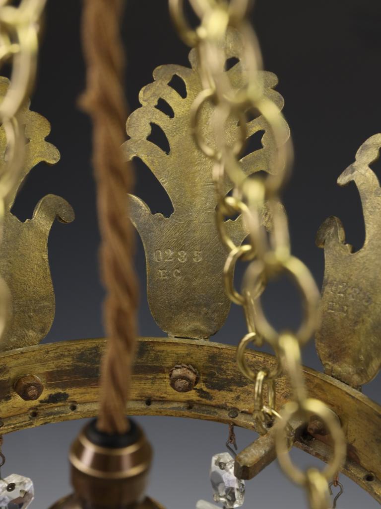 Exceptionnelle lampe à suspension Crown of Light de la fin du XIXe siècle, de style Grand Tour, avec cristaux taillés en vente 3