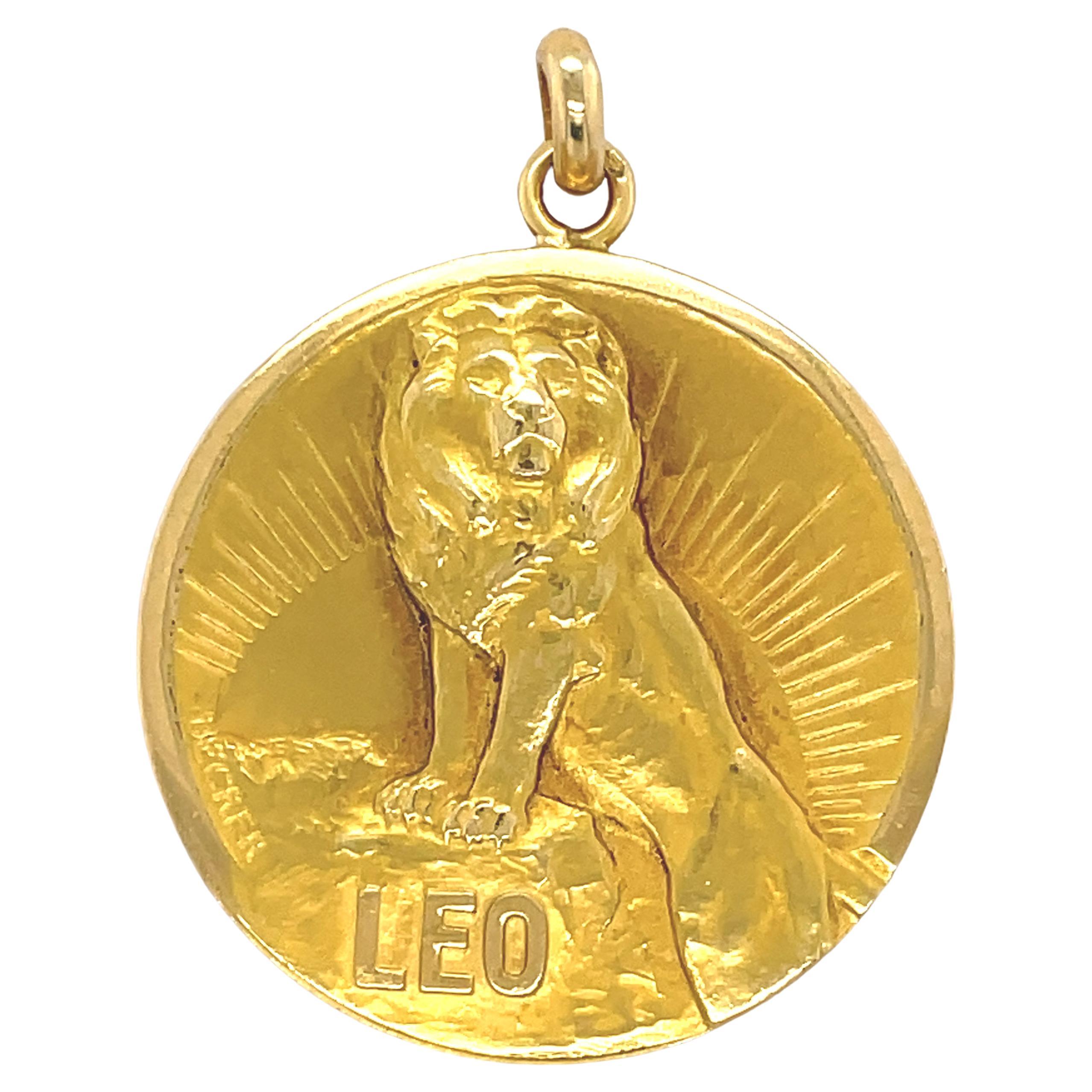 Exceptional Leo Gold Pendant by Becker