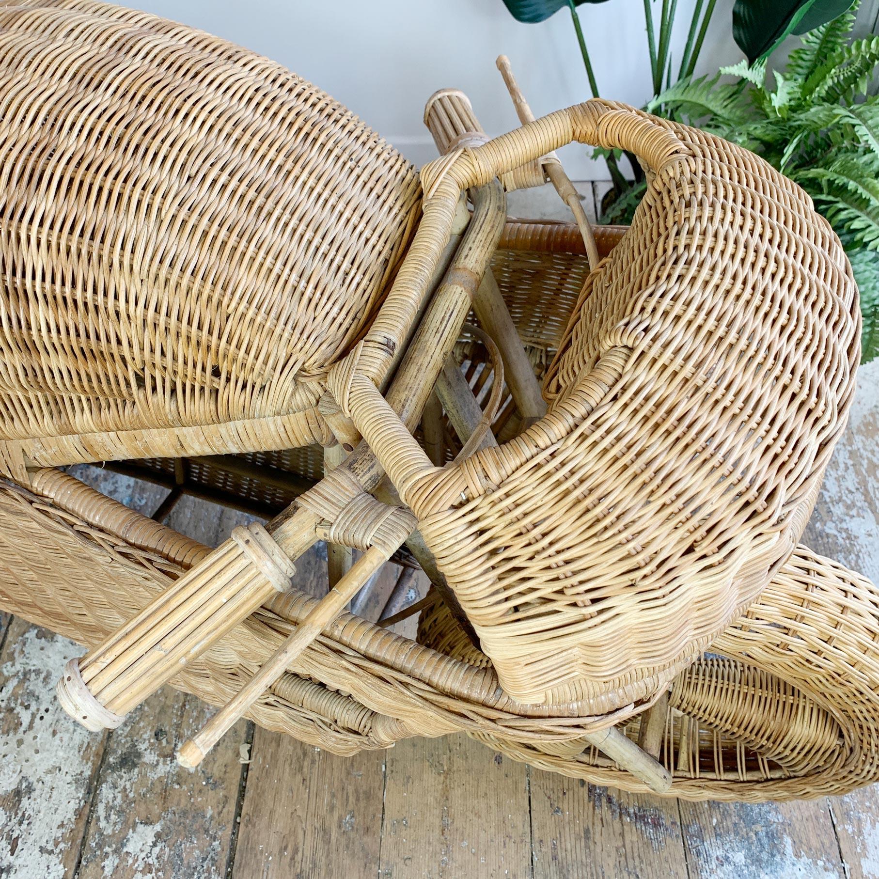 Exceptional Life Size Wicker and Bamboo Racing Motorcycle For Sale 4