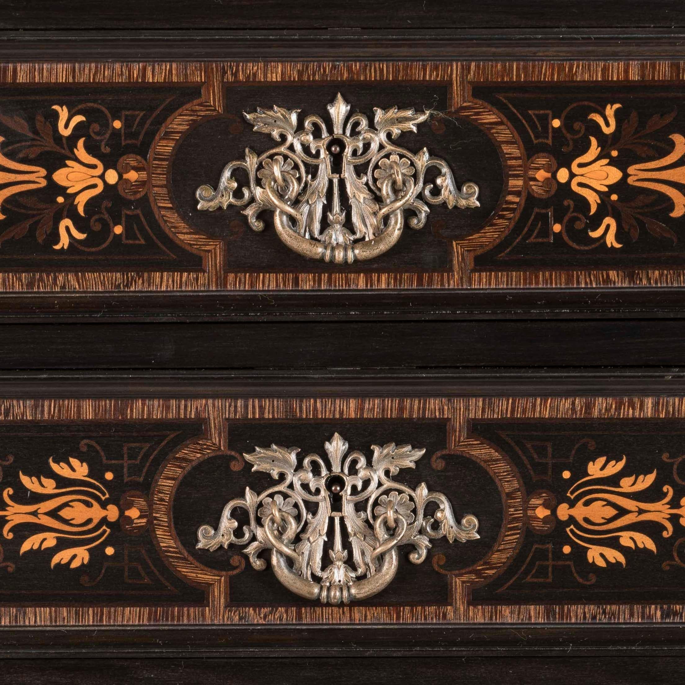 Eccezionale mobile intarsiato del XIX secolo in stile Louis XIII di Paul Sormani in vendita 6