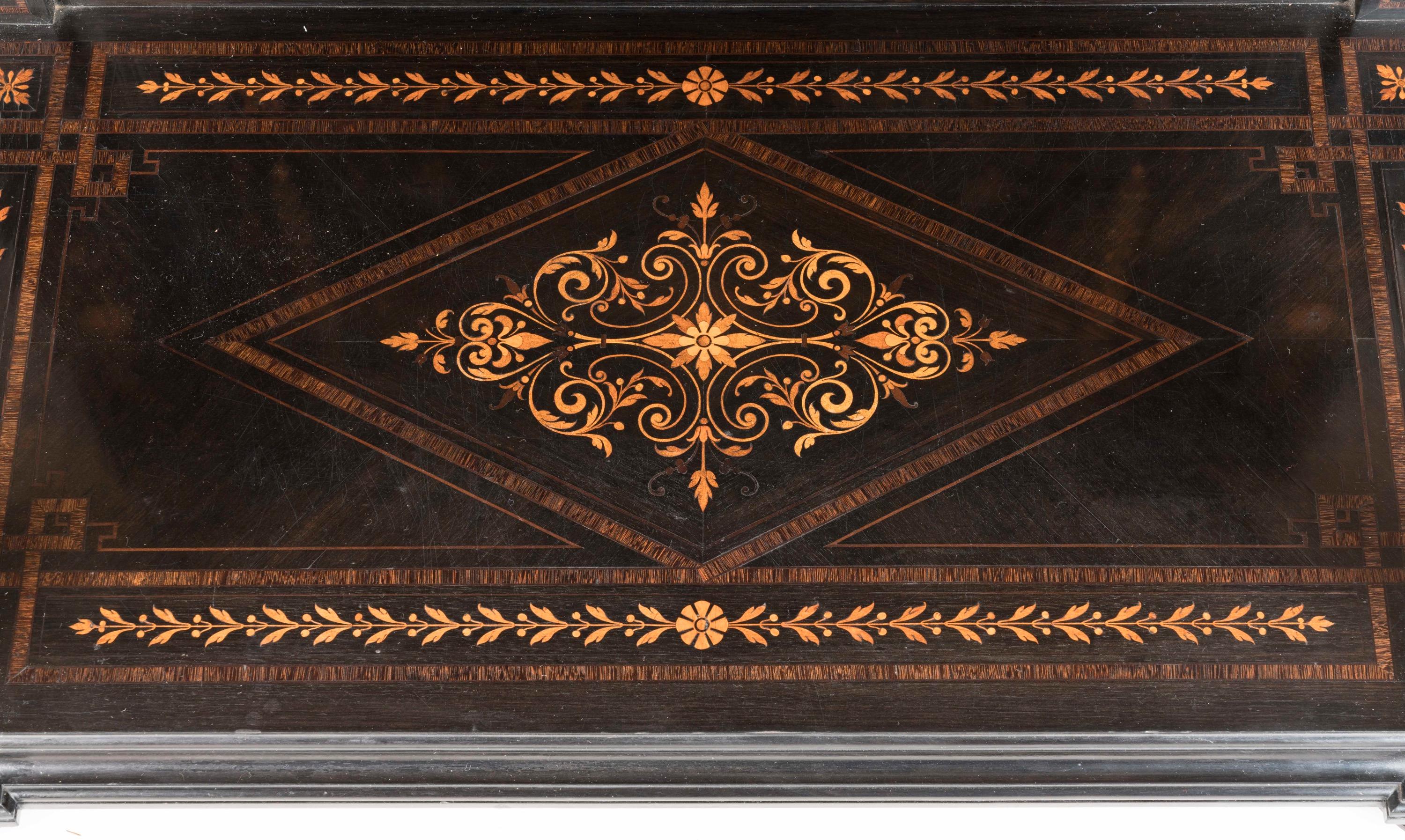 Eccezionale mobile intarsiato del XIX secolo in stile Louis XIII di Paul Sormani in vendita 3