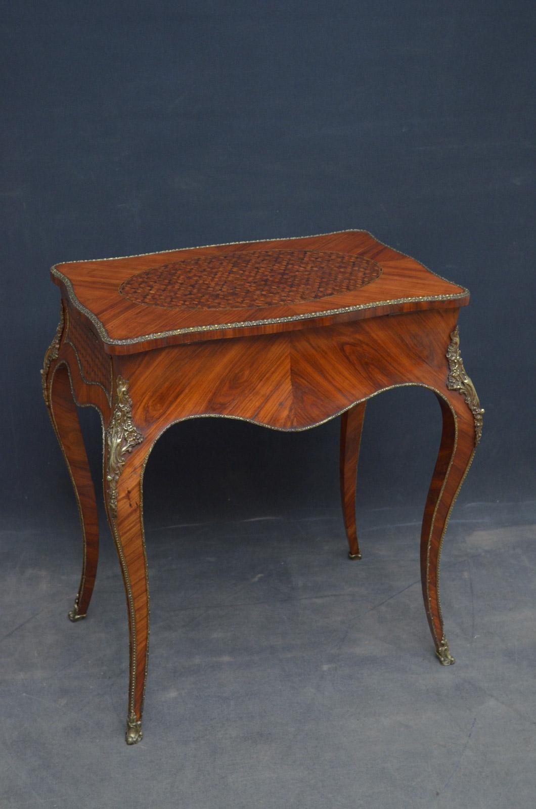 Exceptional Louis XV Design Kingwood Dressing Table For Sale 8