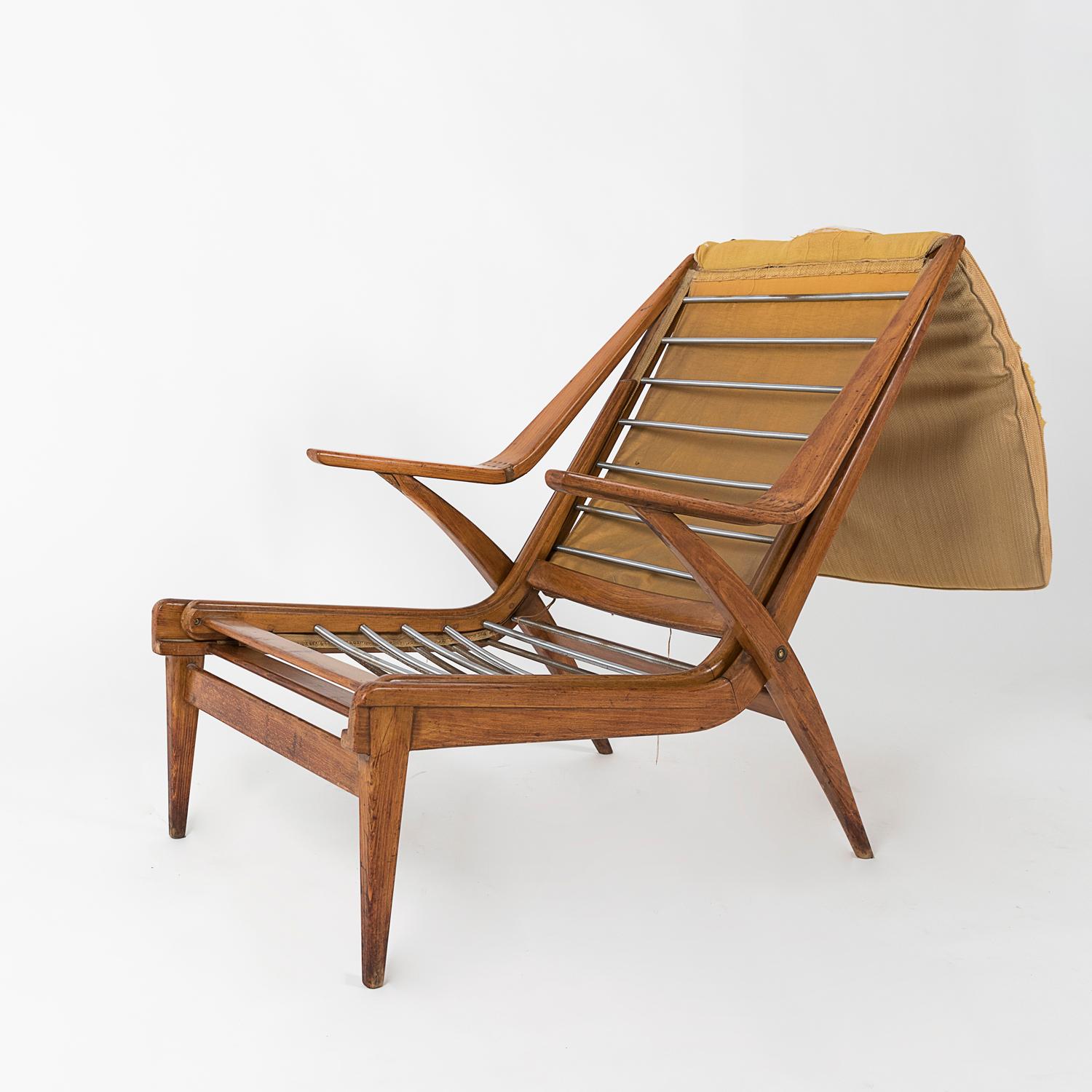 Mid-20th Century Exceptional Lounge Chair in the Attributed to Augusto Romano, circa 1948