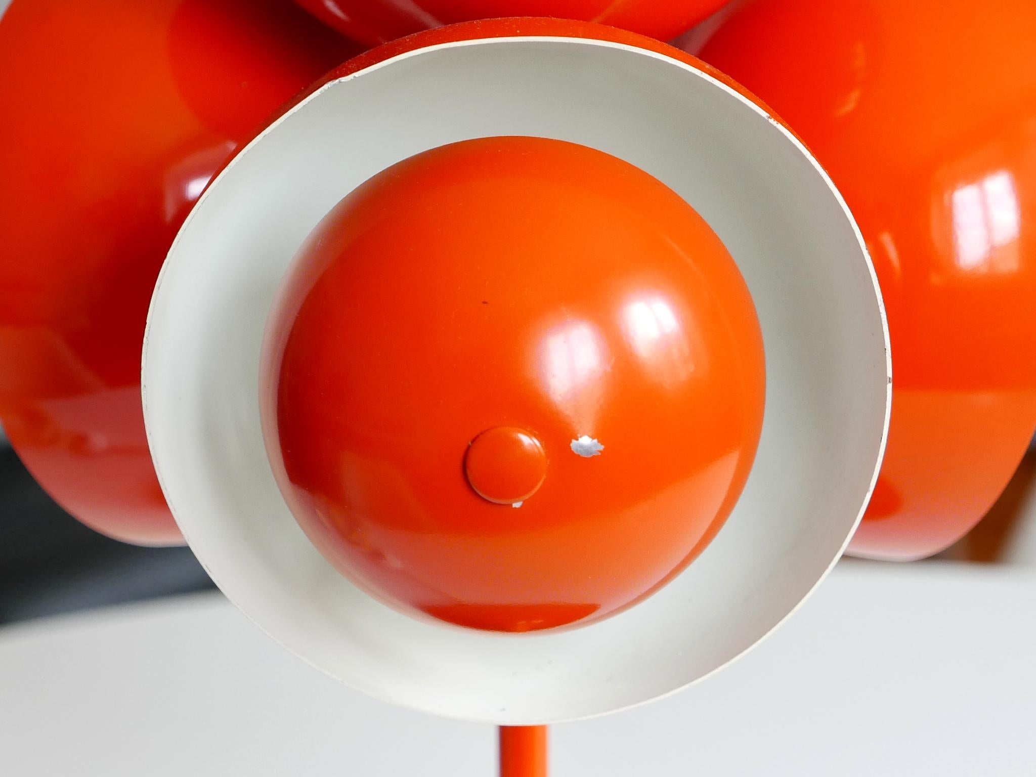 Exceptional & Lovely Mid-Century Modern Flowerpot Table Lamp, Germany, 1970s 14