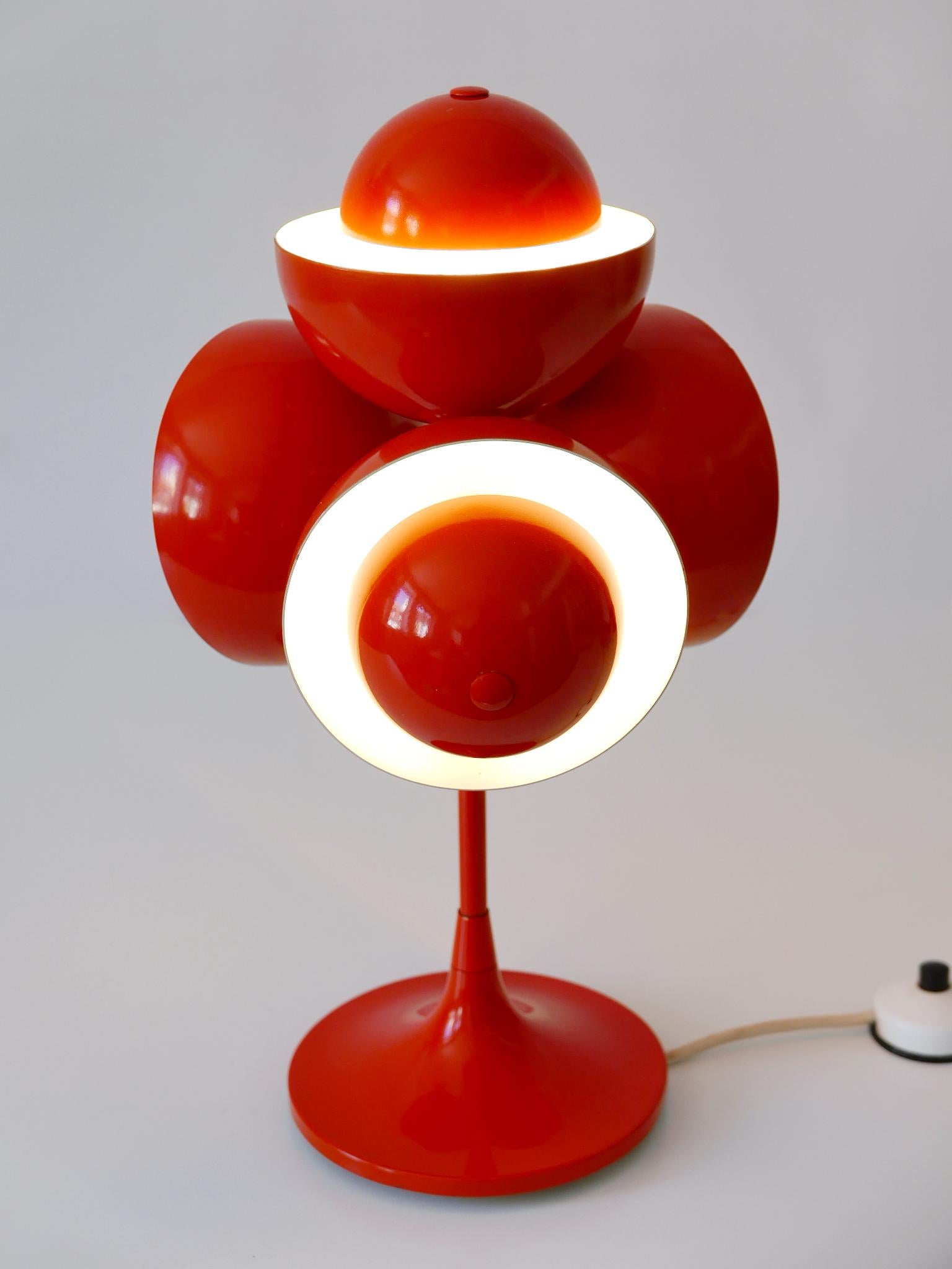 Late 20th Century Exceptional & Lovely Mid-Century Modern Flowerpot Table Lamp, Germany, 1970s For Sale