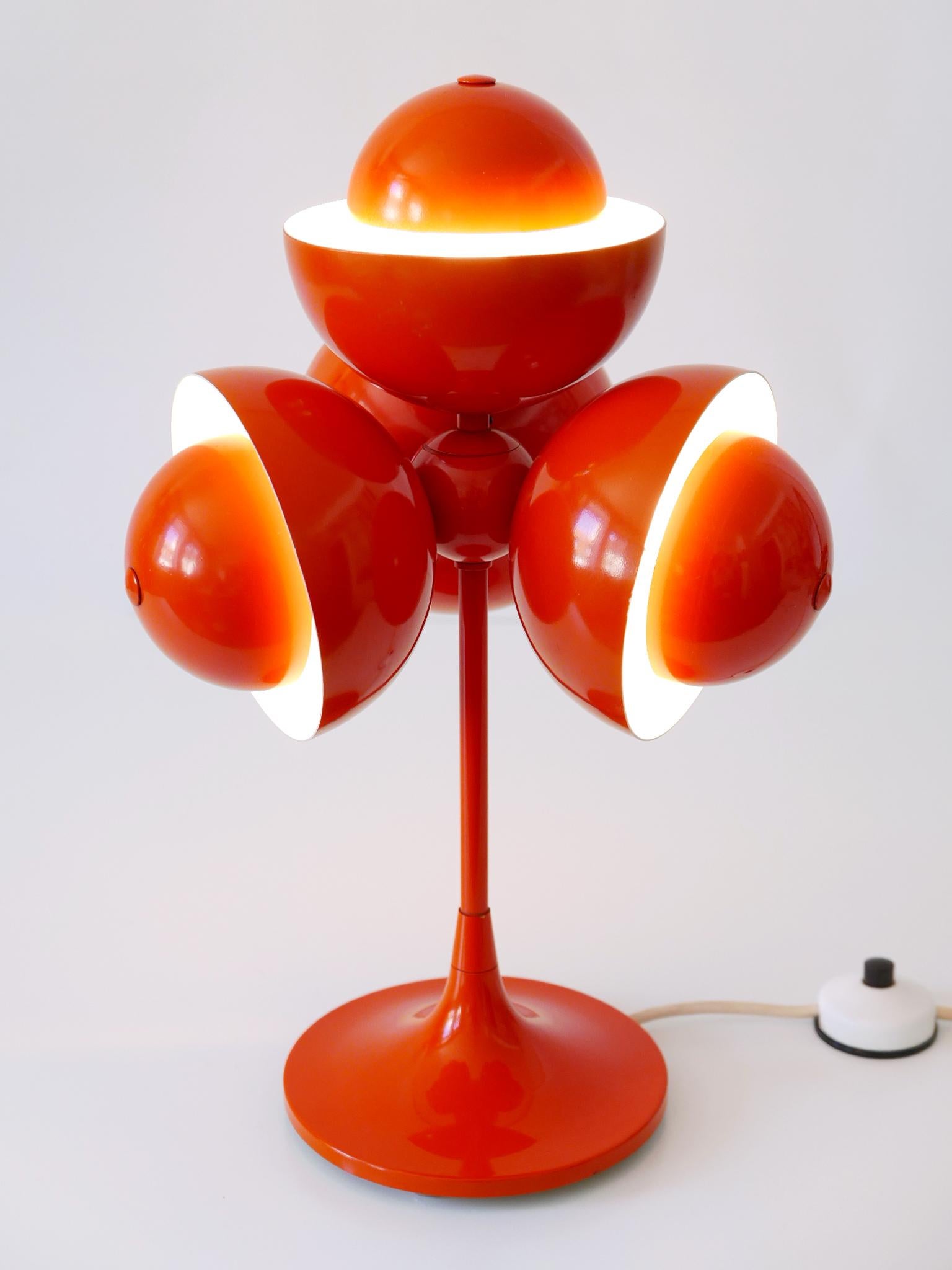 Metal Exceptional & Lovely Mid-Century Modern Flowerpot Table Lamp, Germany, 1970s For Sale